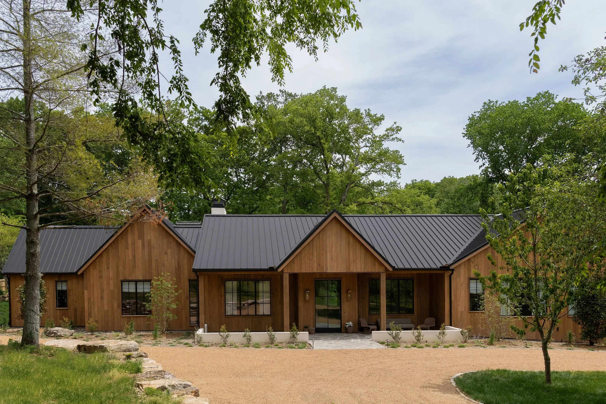 VictoriaForehan_Comstock_Exteriors_01.jpg