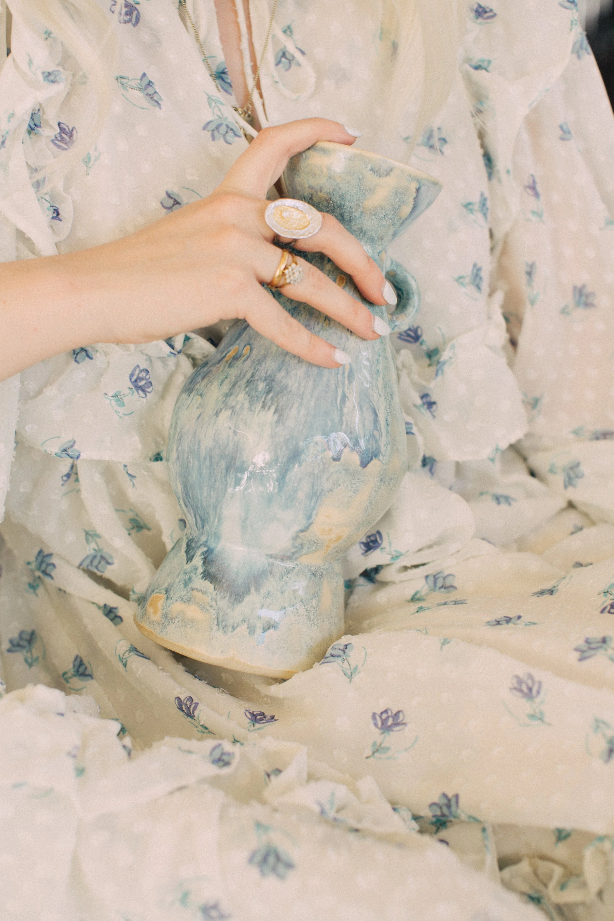 crystal blue glaze vase