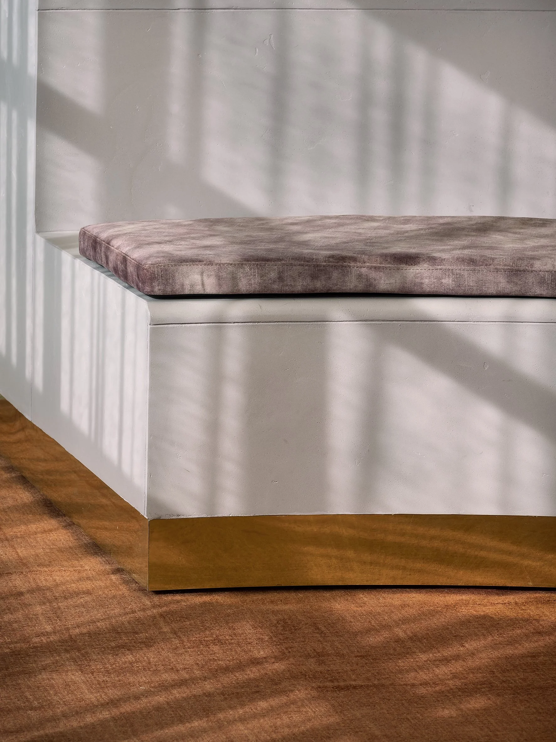 Custom colours for polished plaster
