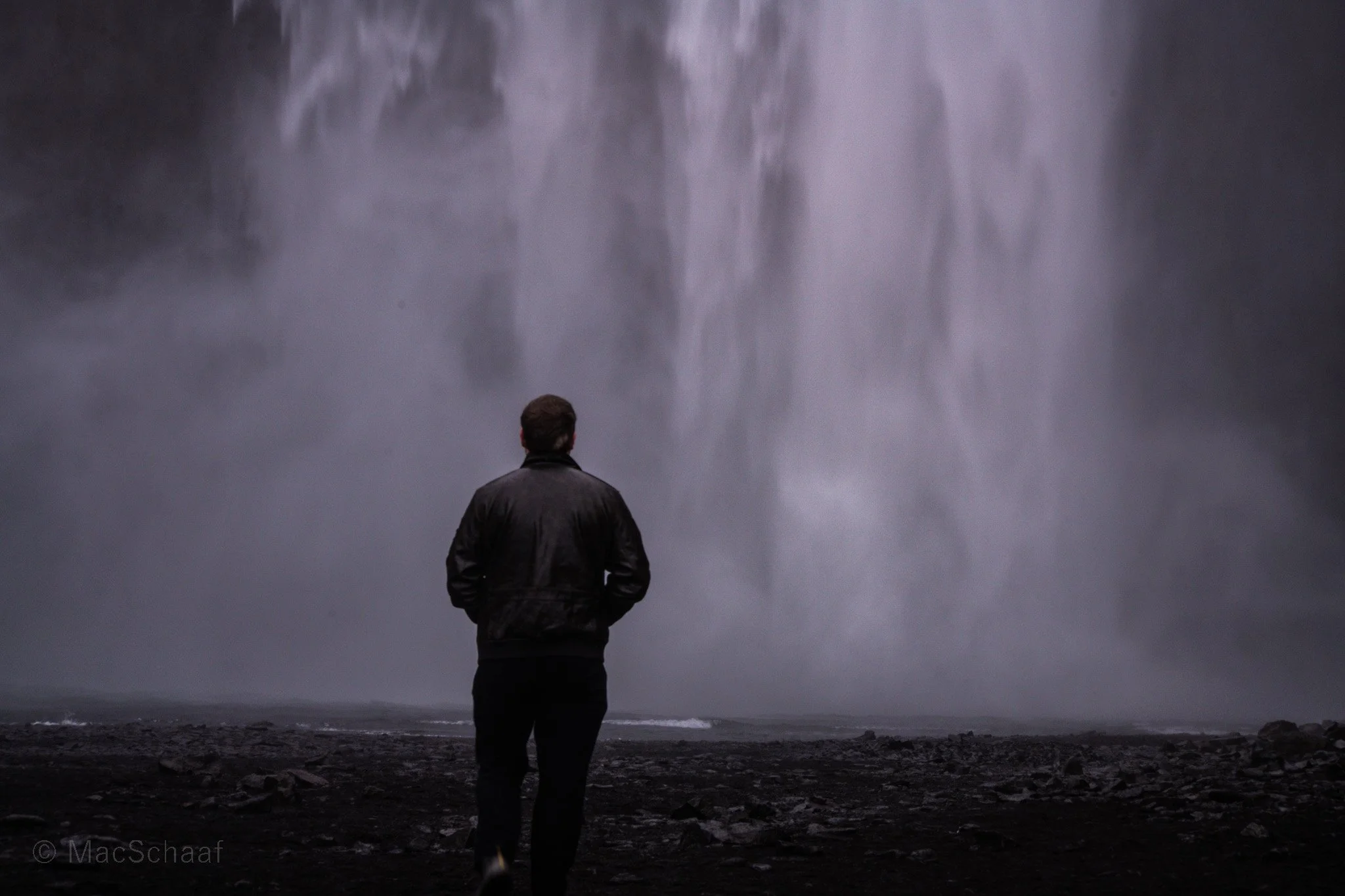 Iceland-01.jpg