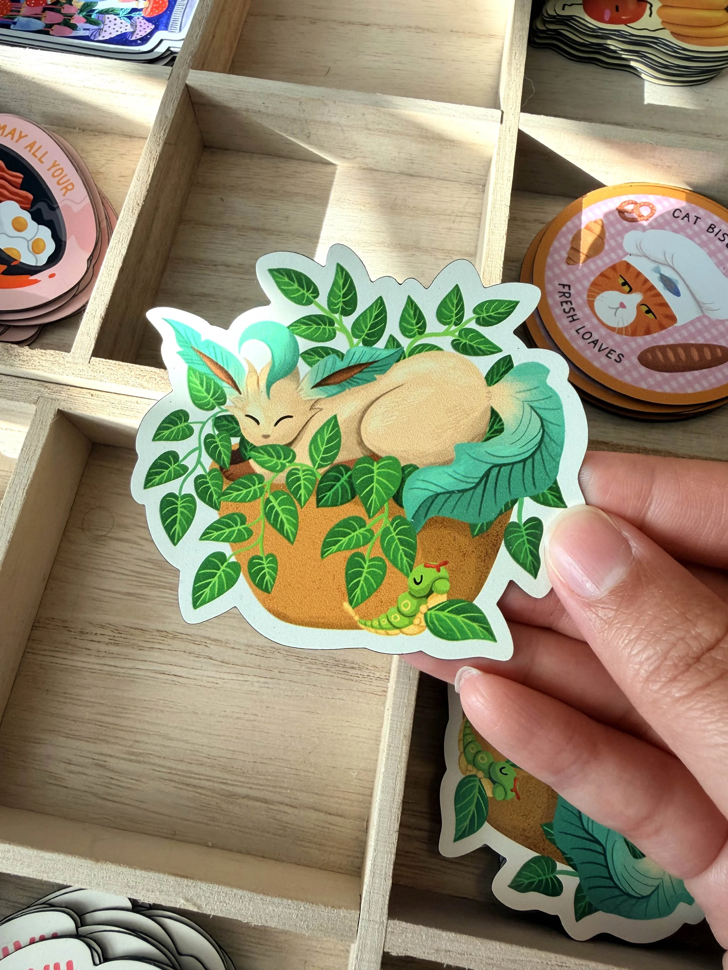 Sleepy Leafeon Plant Pot Magnet
