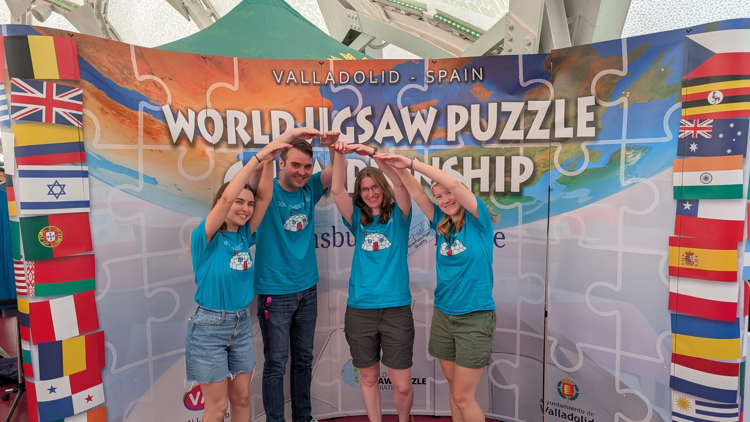 Emma's team from Worlds 2025 (Hannah D., Kyle K., Jasmine L., and Emma)