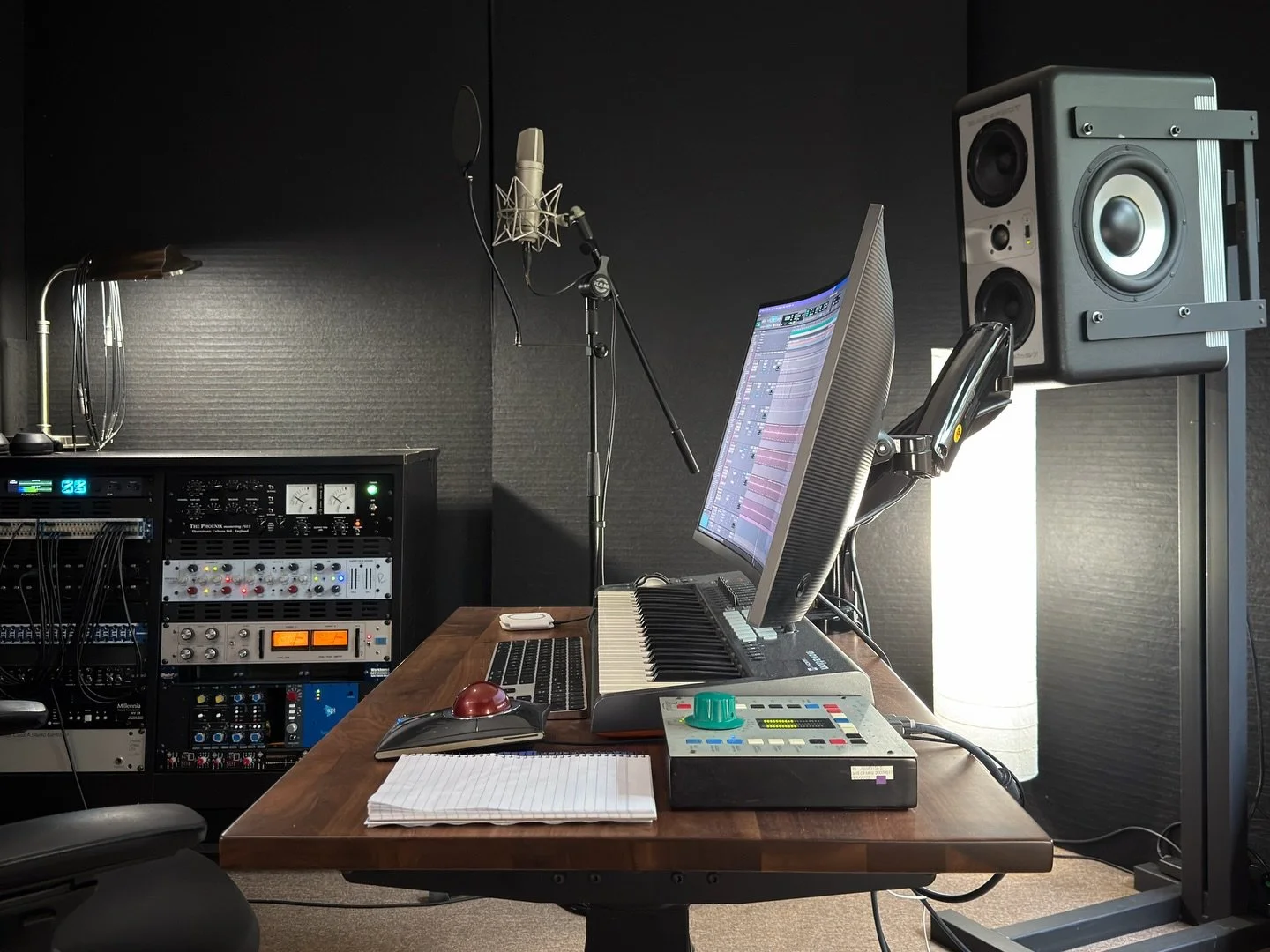 Apparently, a &lsquo;brief social media break&rsquo; can turn into two years pretty quickly. 😅

I haven&rsquo;t been sleeping, though. Between sessions, I&rsquo;ve put a massive amount of love into redesigning my studio&rsquo;s acoustics and patchin