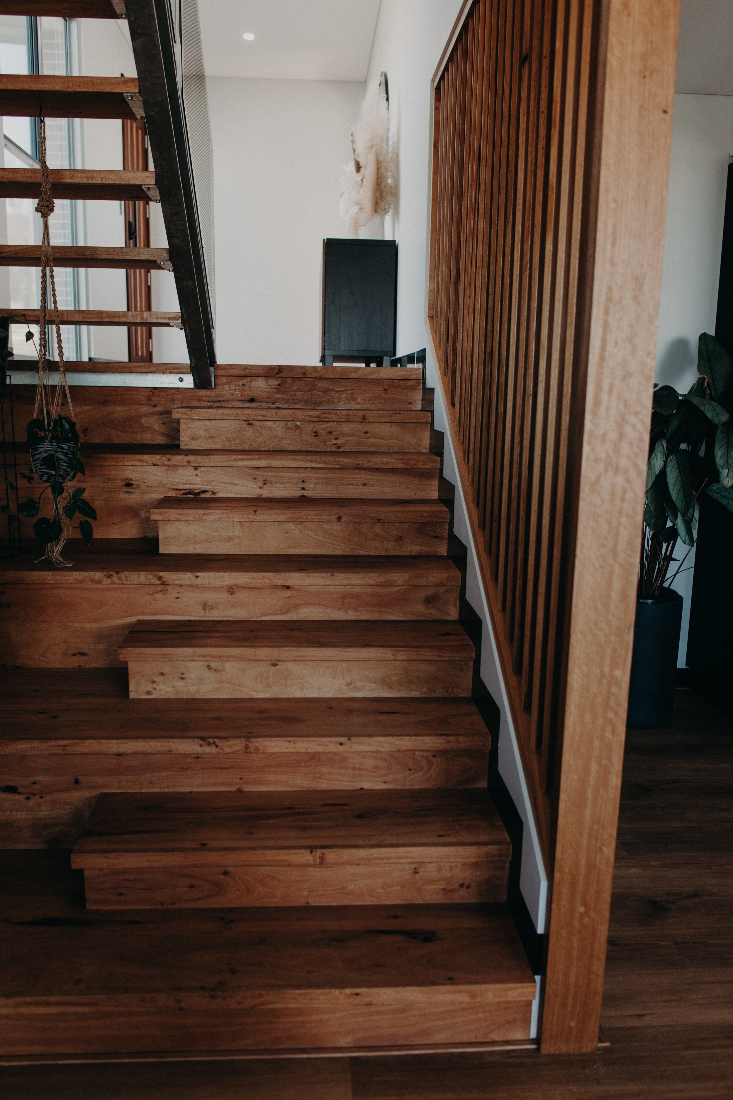 The Outlook | stair detail