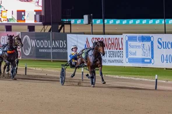 Arrhythmia brings home NSW Oaks