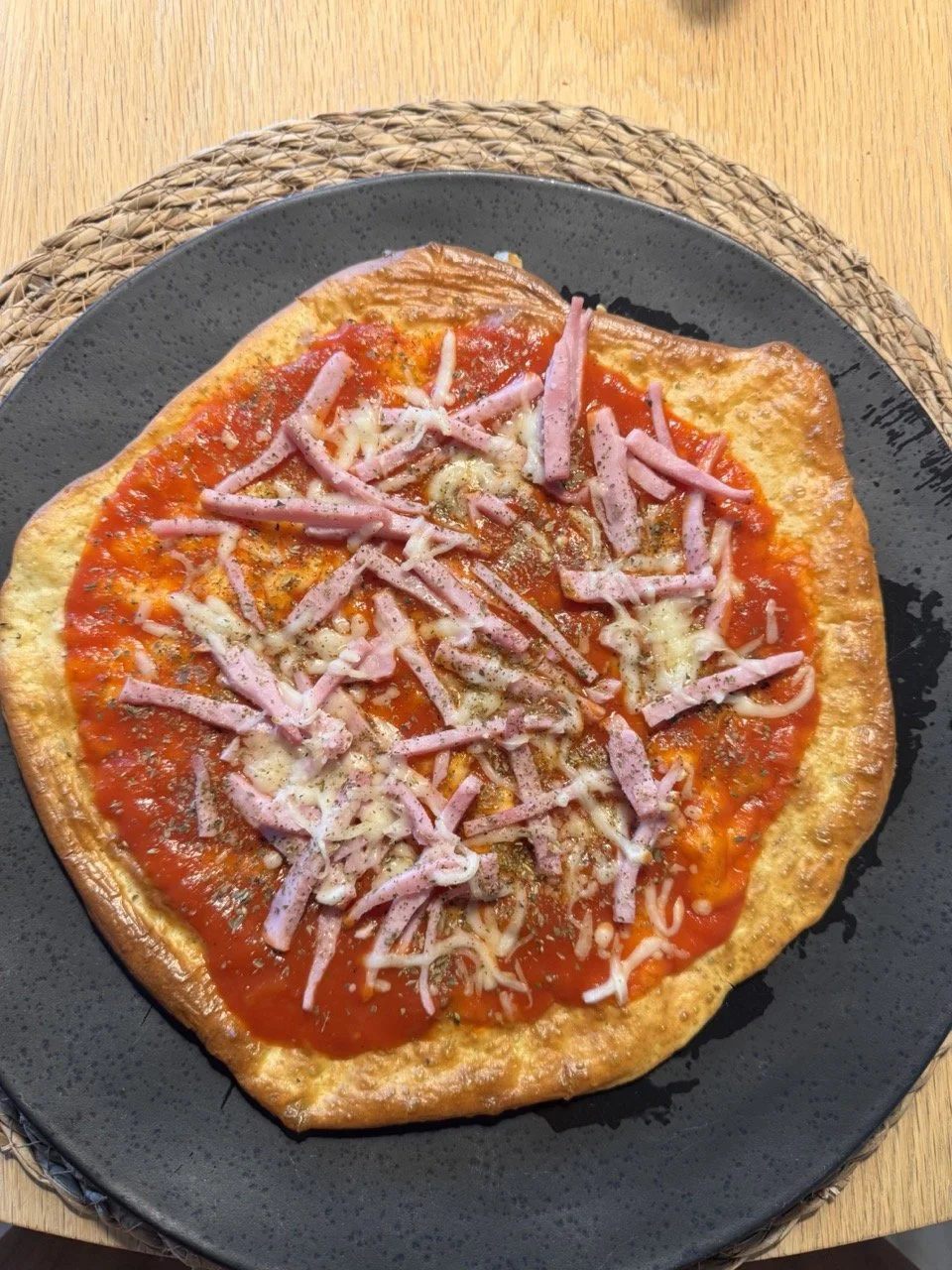Hytteost Pizza