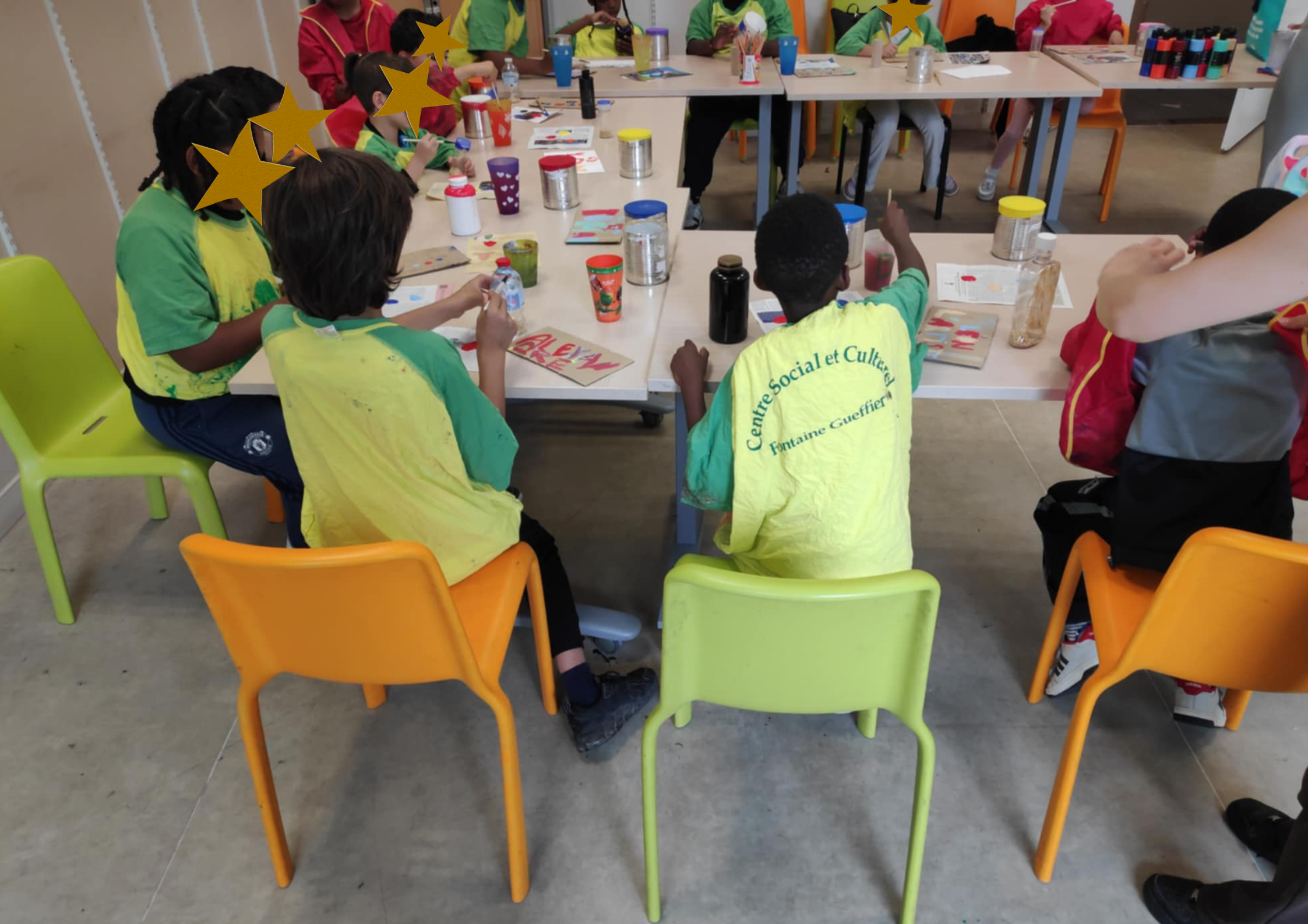 stage de construction d'instruments au CSC Gueffier (Bagneux)