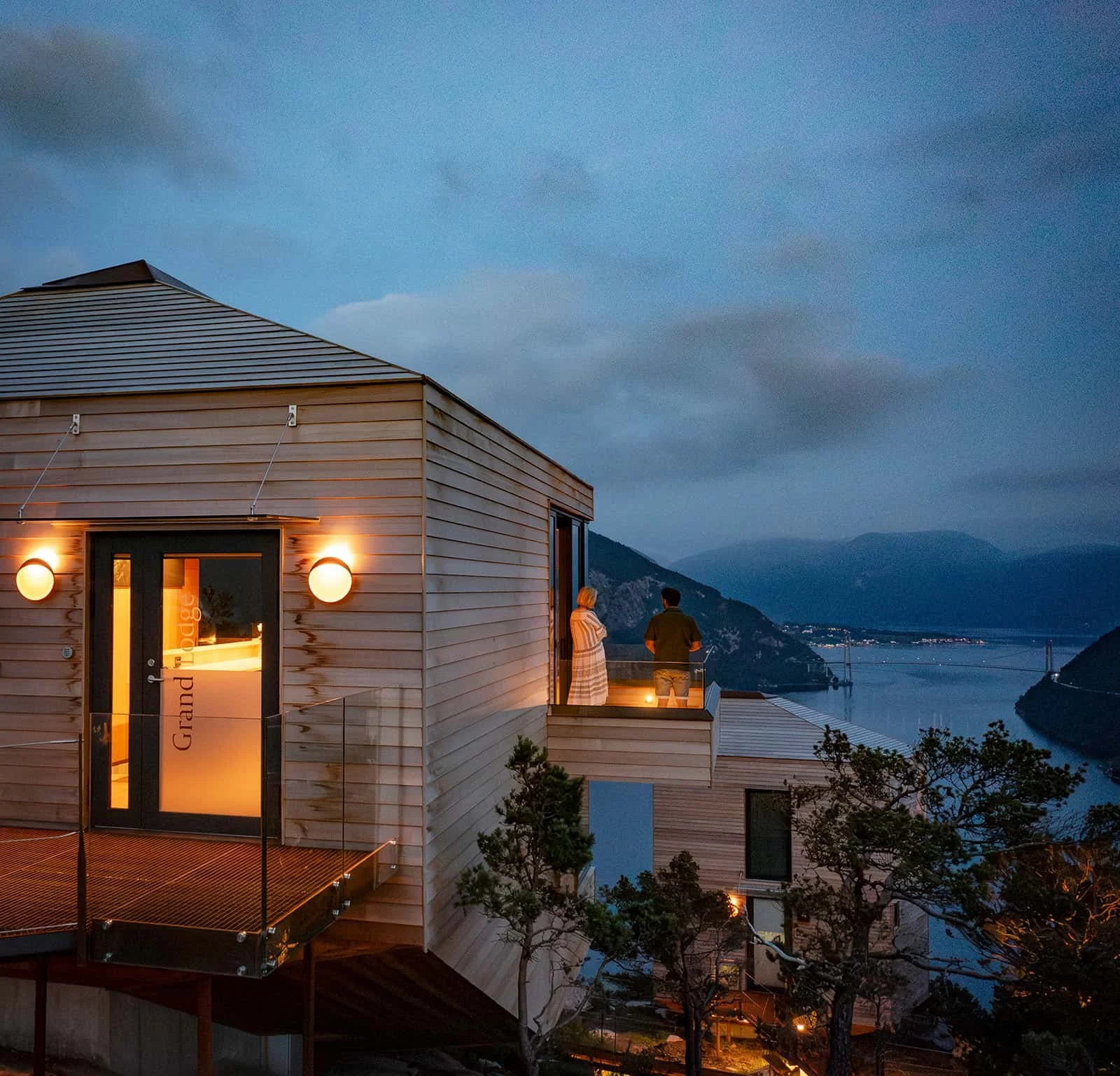 Bitmap_grandlodge__DSA3319 (198)_websize-min.jpg