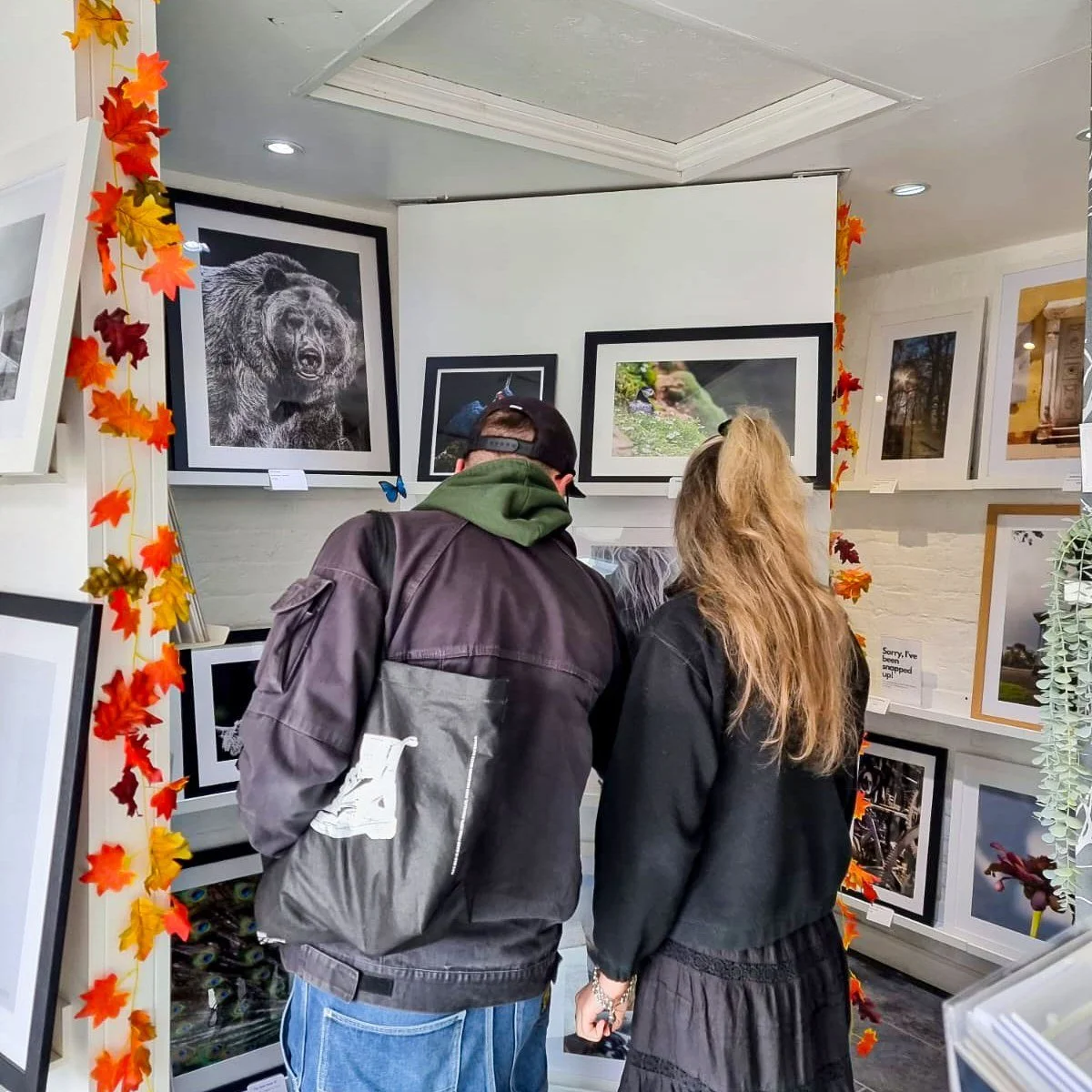 After a busy weekend, the gallery settles &mdash; yet traces of conversation and curiosity still linger.

There&rsquo;s a special kind of stillness after people have paused to look, to talk, to choose.
The walls hold a quiet hum of moments shared &md