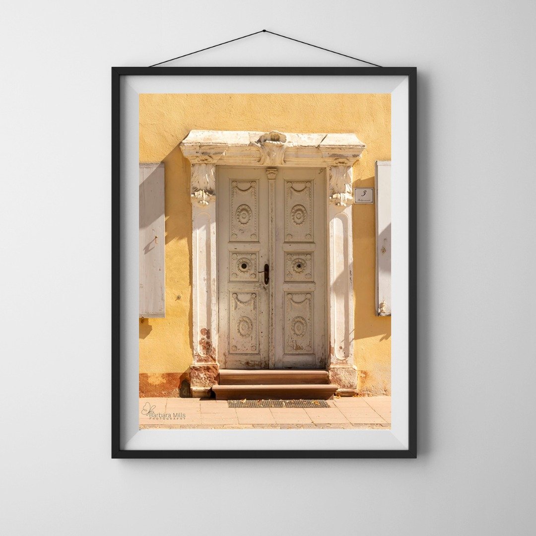 Every photograph has its own story&mdash;but I love it most when an image finds its own life in your eyes. Each moment captured, each print framed, is a doorway to something only you can feel and imagine
.
.
.
.
.
.
.
.
#FineArtPhotography #LimitedEd