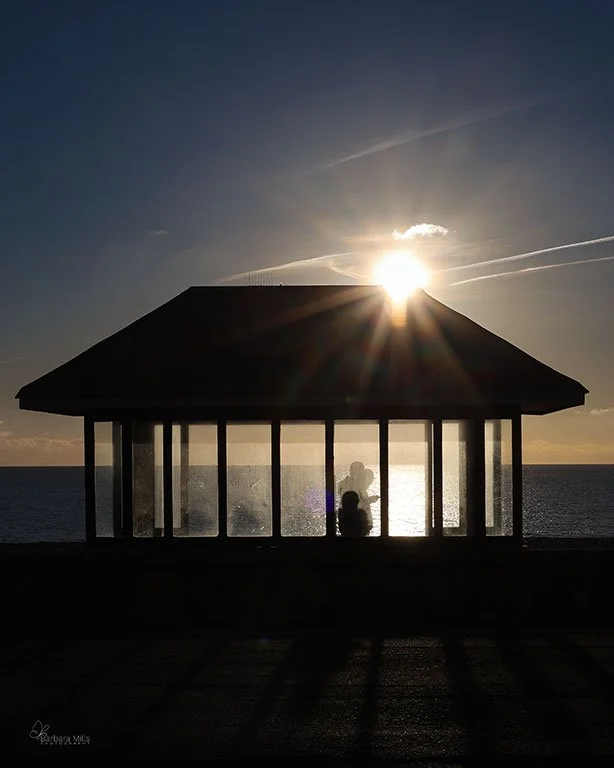 I photograph this shelter every time I come to Seaford.
It&rsquo;s never the same.

Last night: people meeting at sundown.
This morning: runners starting the year together.

A small reminder that change doesn&rsquo;t always need a big moment.
.
.
.
.