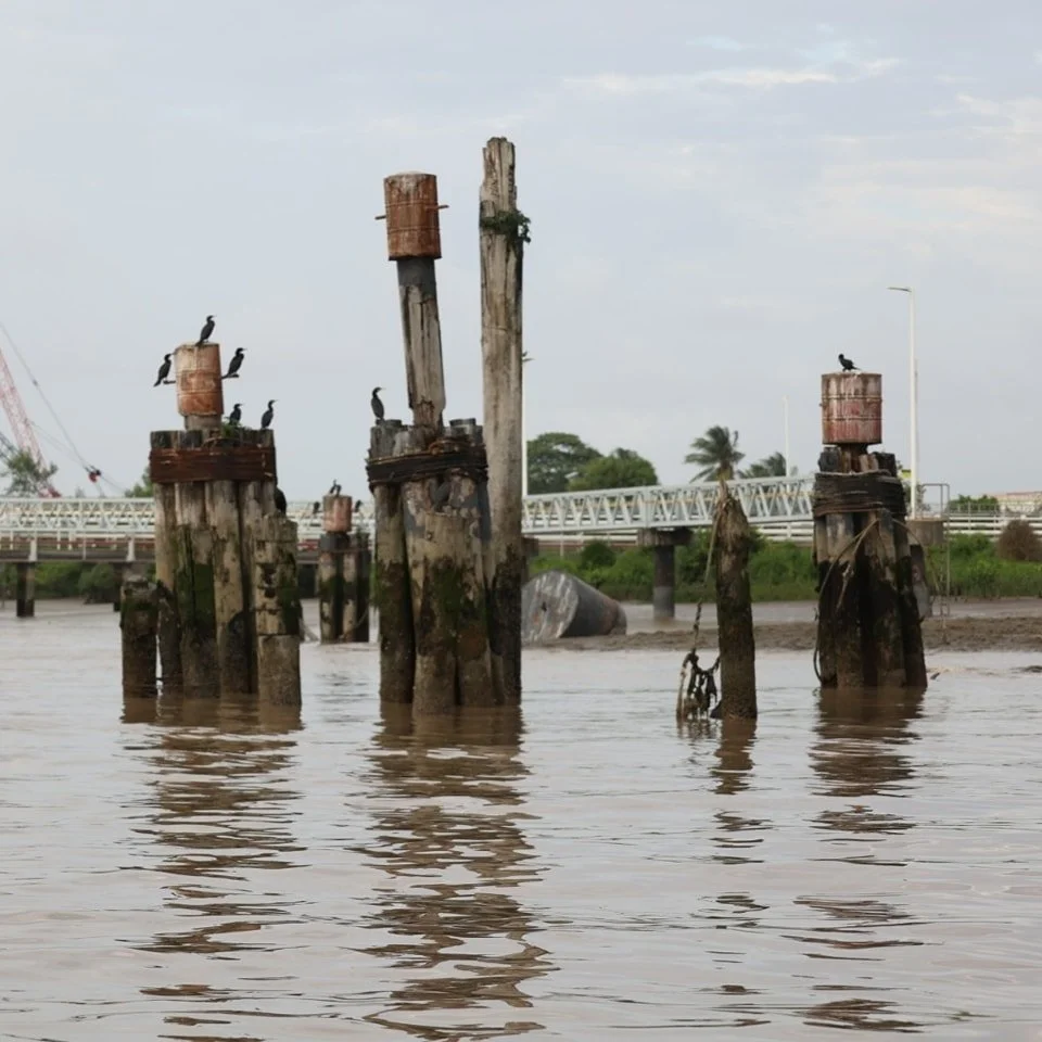 A big river holds many moods.
Last night, it held stillness