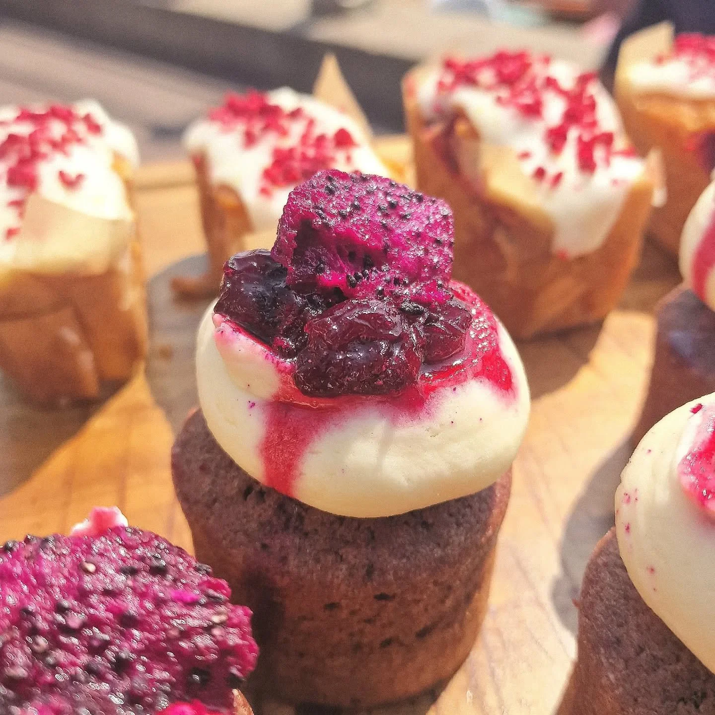 OMG - What are these? 👀 

They're Purple Sweet Potato, Cherry and Vanilla Mini Loafs topped with Dragon Fruit! 🤤

Available from the cafe NOW! 

#purplesweetpotato
#dragonfruit 
#homemade 
#goatledge