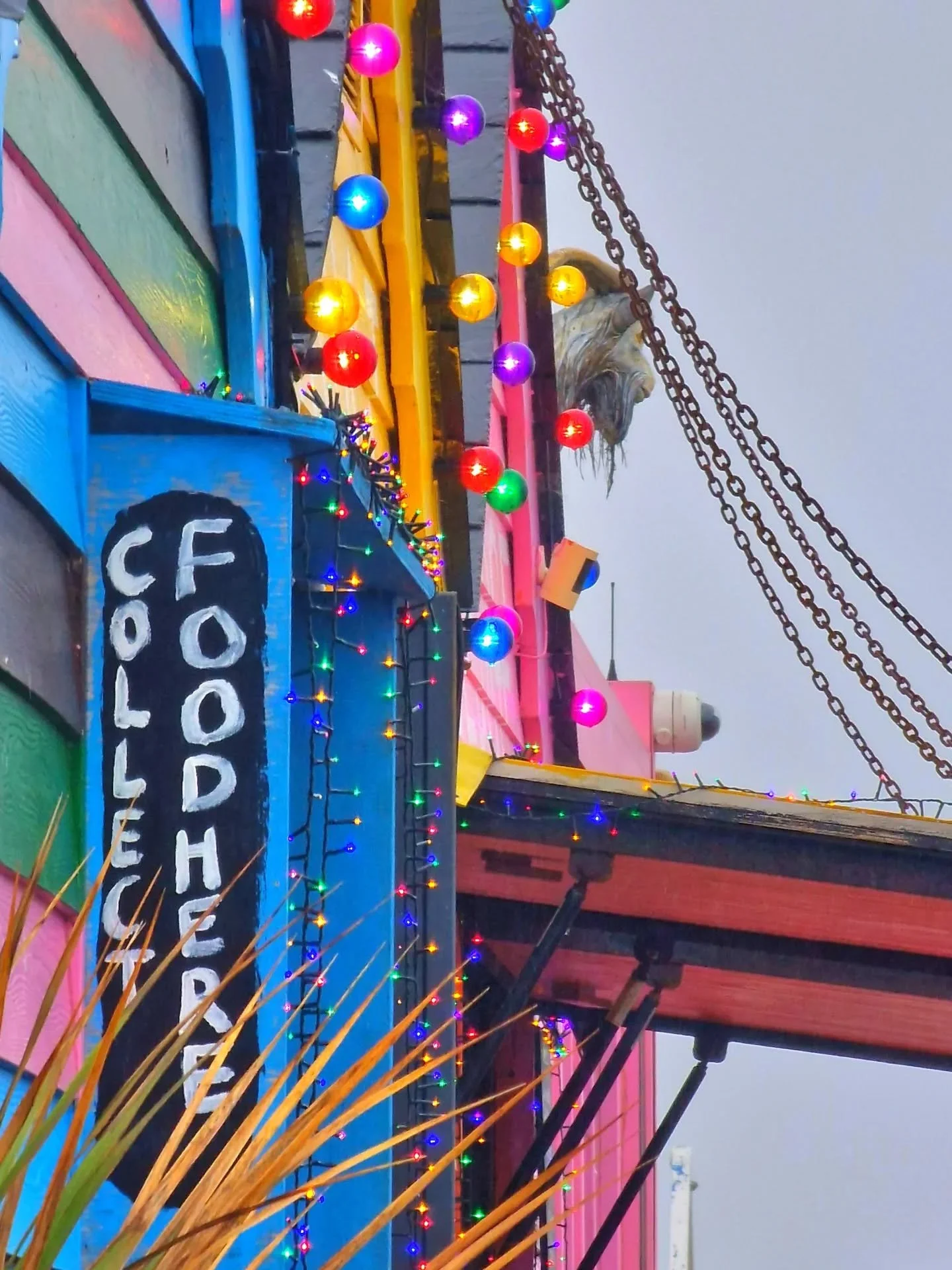 ☔️ Rainy days are for cozy cafe days! ☕️

There's something magical about watching the rain lash down while you're tucked inside, warm and dry. Today, the weather outside just made our colourful lights of the promenade seem even brighter, painting a 