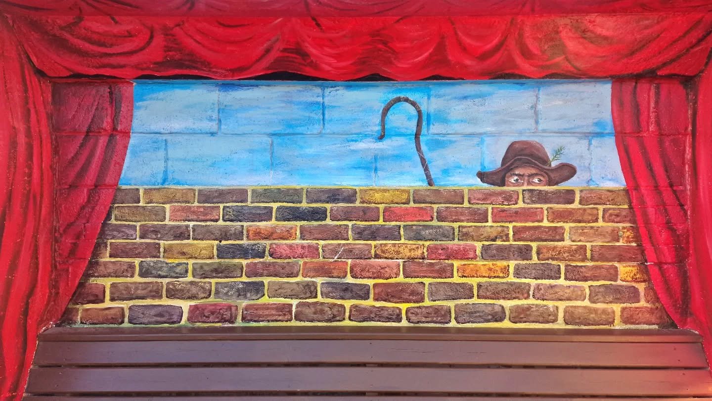 You may have seen our new art installation 👀 🎨 

We were visited by one of our wonderful owners, Will, who is the mastermind behind the colourful decor and overall vibe of Goat Ledge (and of course.. Mr Shark).

While every other outcove has truly 