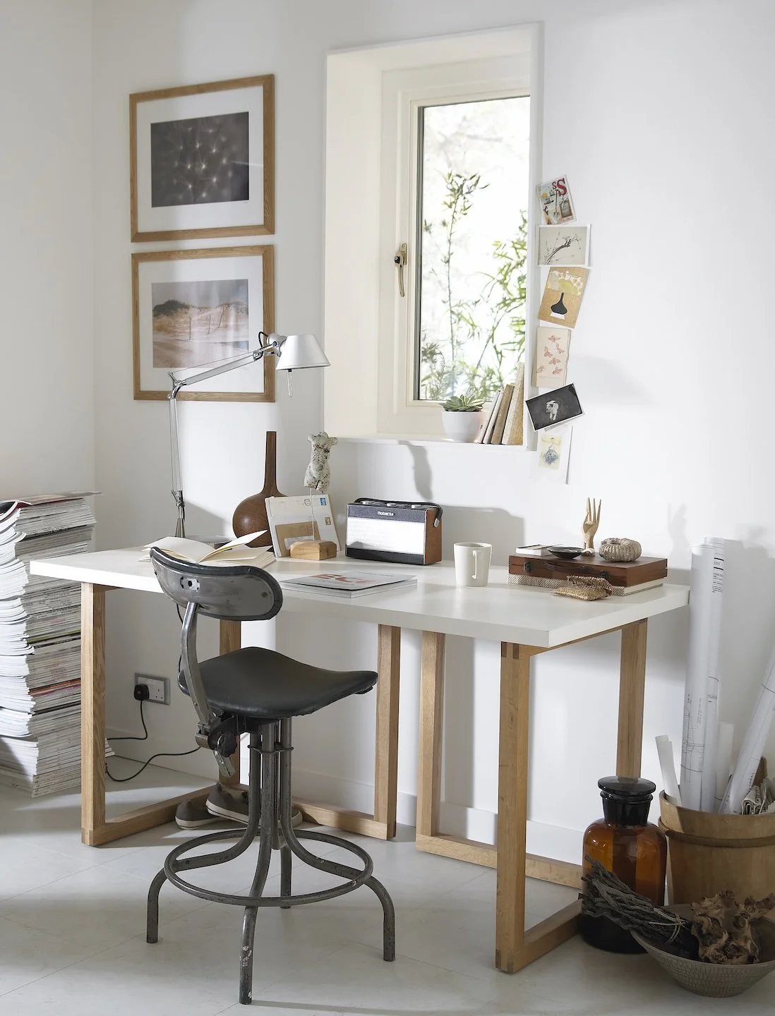 desk S 2222.jpg