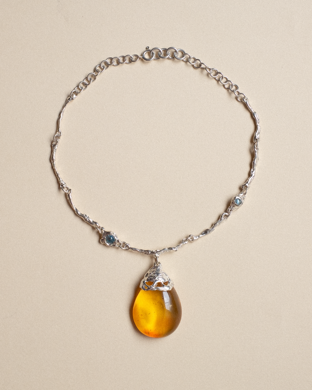 Collar Ámbar.PNG