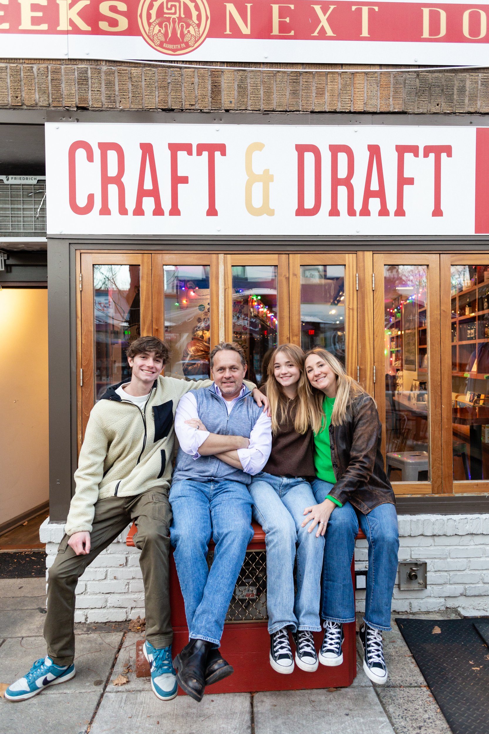 O_Family_Fall_Narberth_ALF-40.jpg