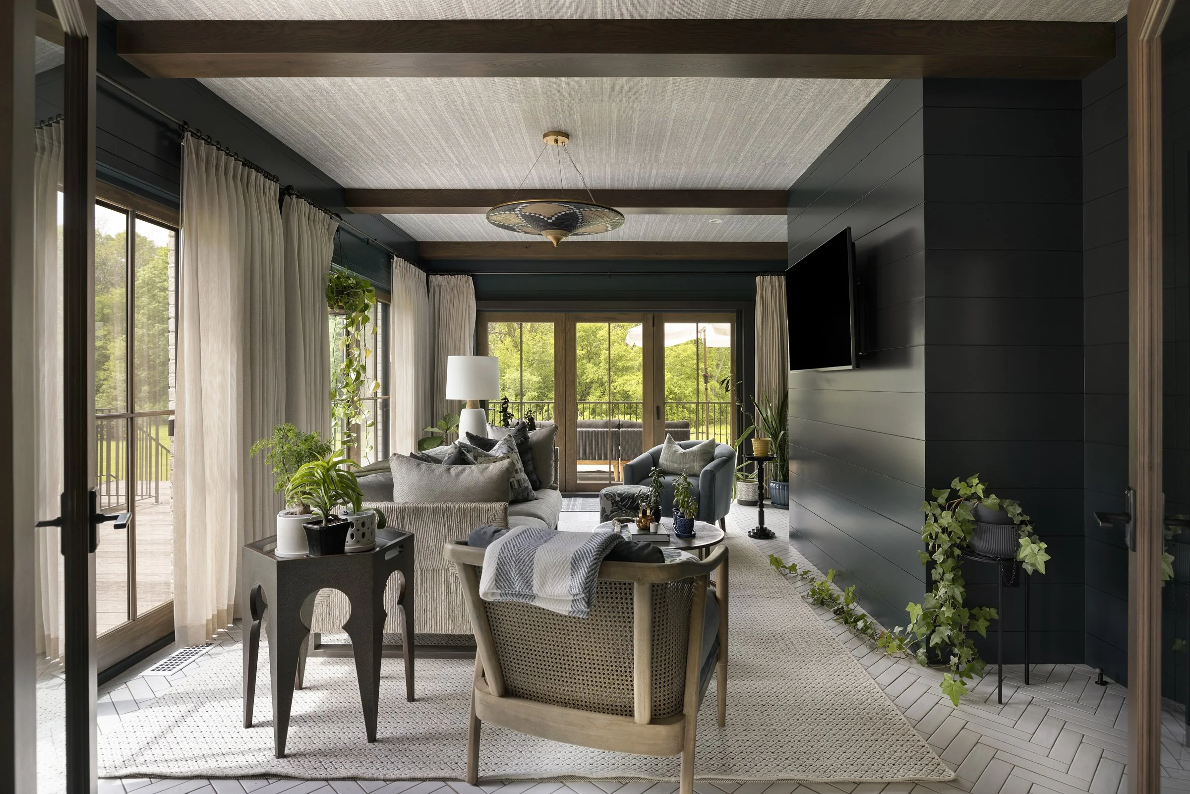 AHT + Hendel Homes - Spur Cir_033.jpg