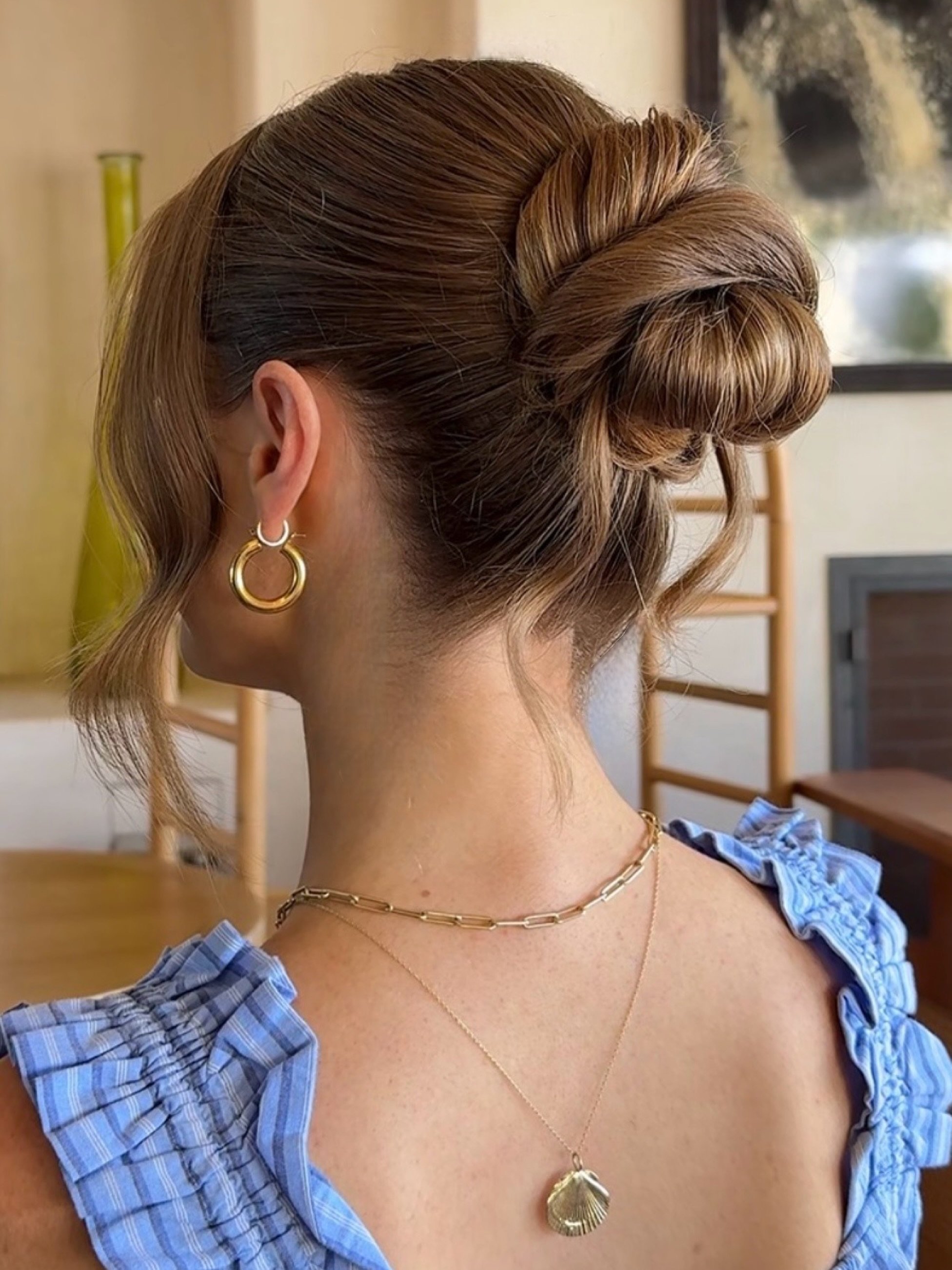 🌅 🐘 Imagine getting married in South Africa. Well, this bridesmaid gets to do this next year, and this is a little hint to the hairstyle that she&rsquo;s going to be wanting. I unfortunately won&rsquo;t be going to South Africa, but we took the tim