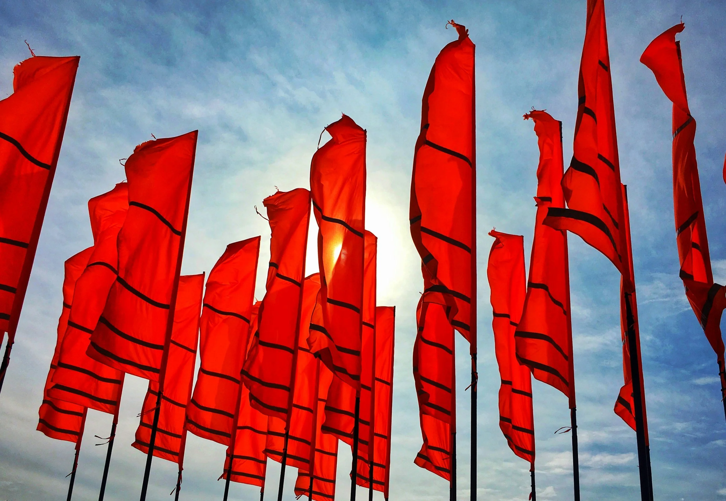 Stop Ignoring Red Flags: How to Trust Yourself in Relationships