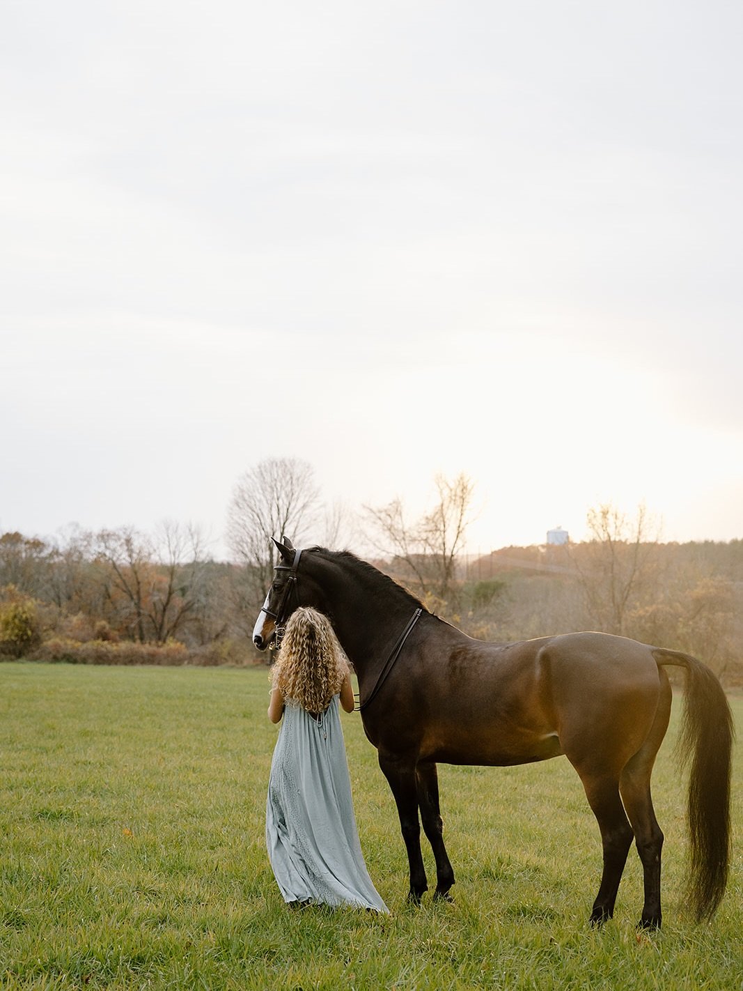 Photographed Kam with her horse at the farm, and it was prettttty magical ✨