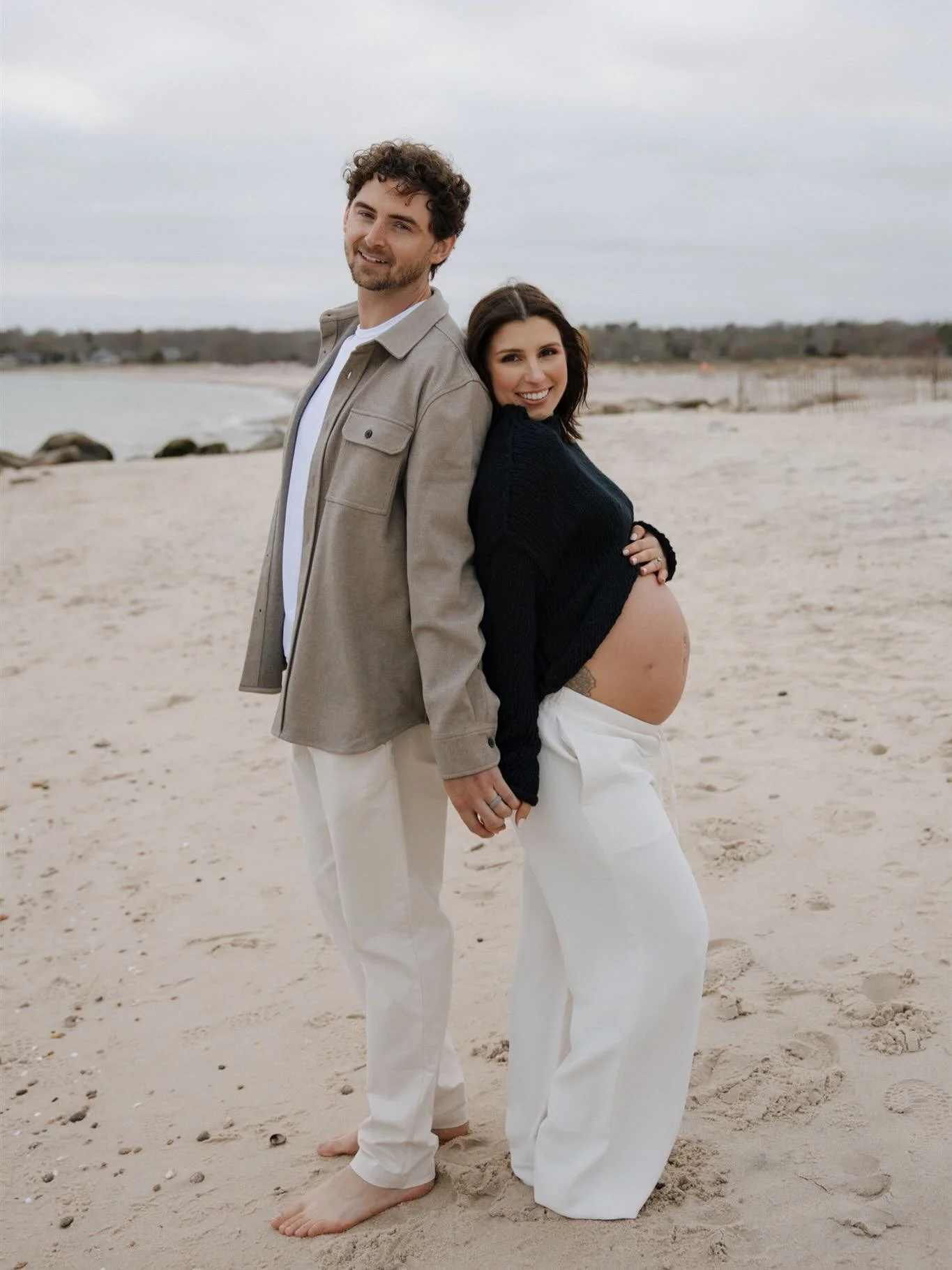 More sneak peeks from Alexa &amp; Rhett&rsquo;s session bc I meannnnn😍🥰