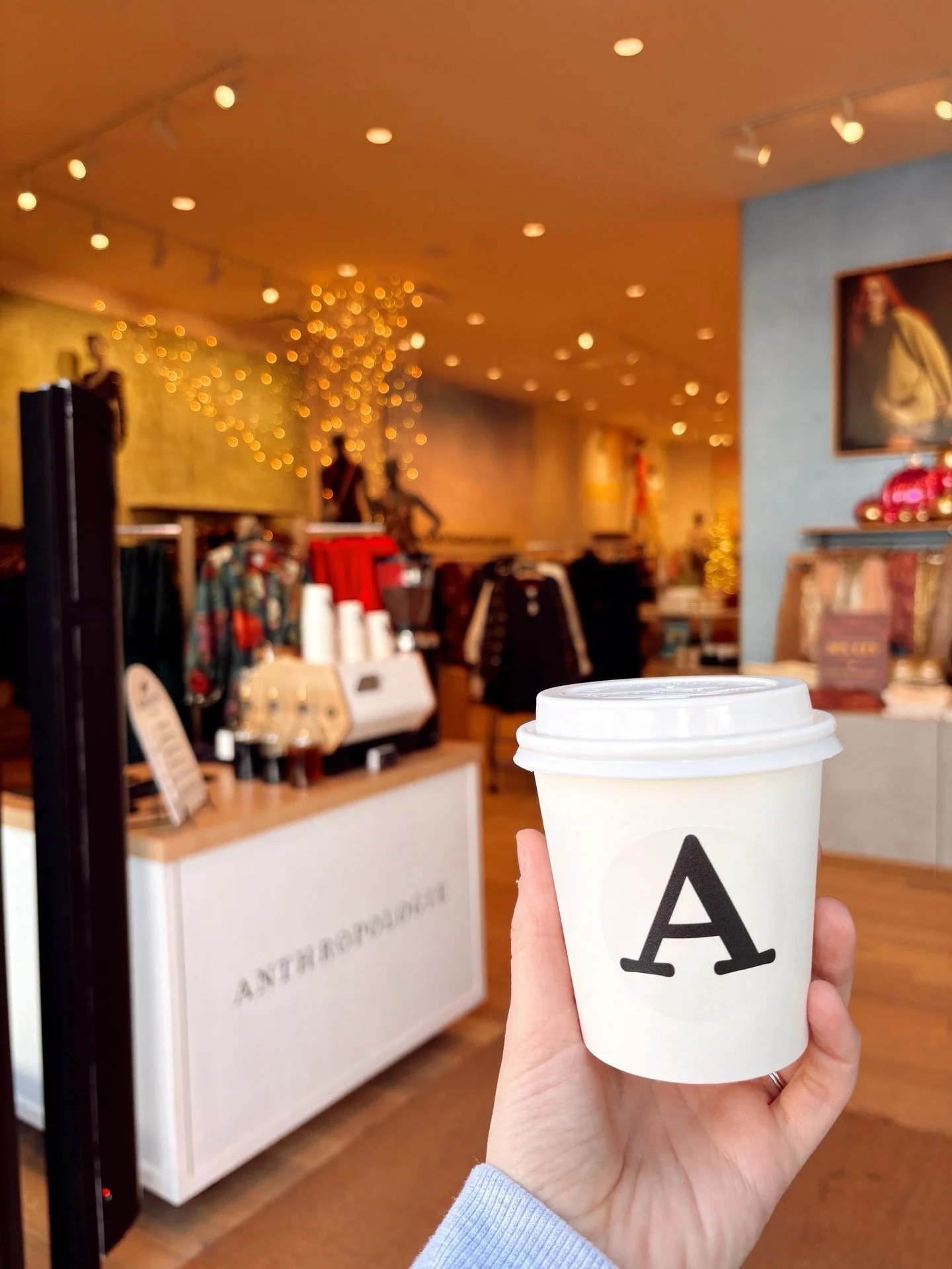 Black Friday at Anthropologie ✨

There&rsquo;s something special about pairing retail with handcrafted espresso.

For Anthropologie&rsquo;s Black Friday event, we brought a full-service branded coffee experience &mdash; custom cups, a curated cart de