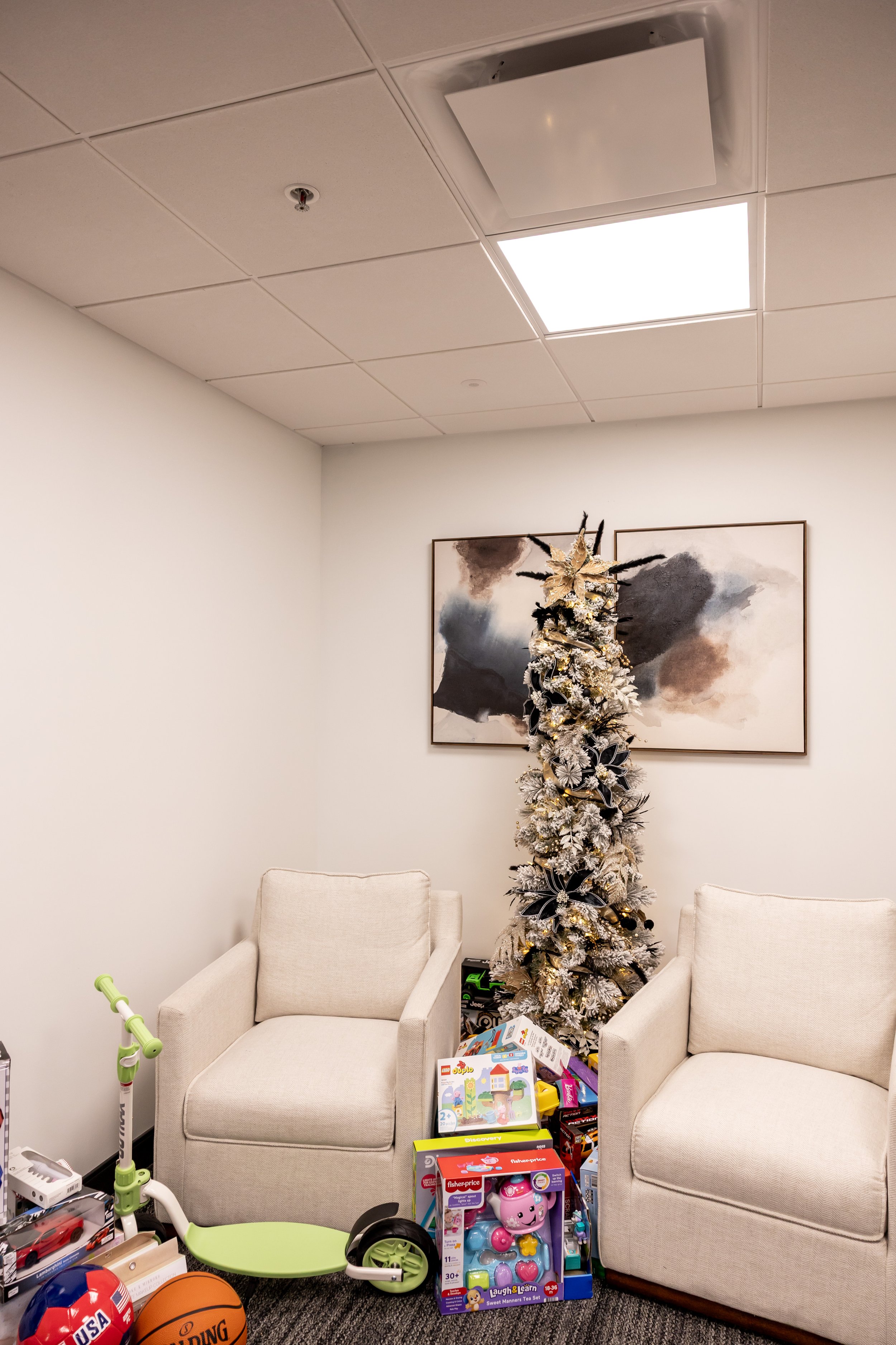 12.11.25 Edward Jones Event Toys for Tots-28.jpg