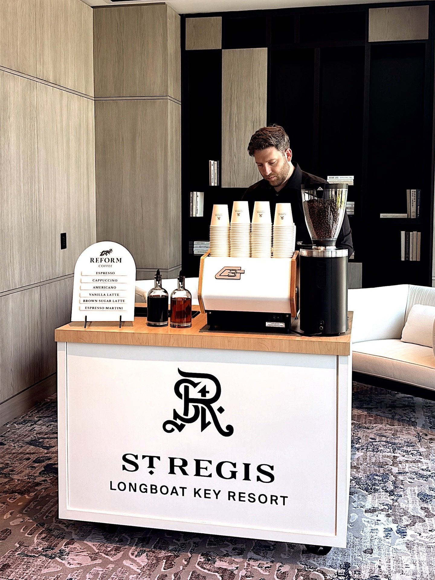 💍 Wedding Coffee Cart &ndash; Customization for Your Vision

Planning a stunning wedding in Southwest Florida?
You deserve vendors who say &ldquo;yes&rdquo; to your vision.

We wrap our cart, customize your cups, and even create a signature drink si