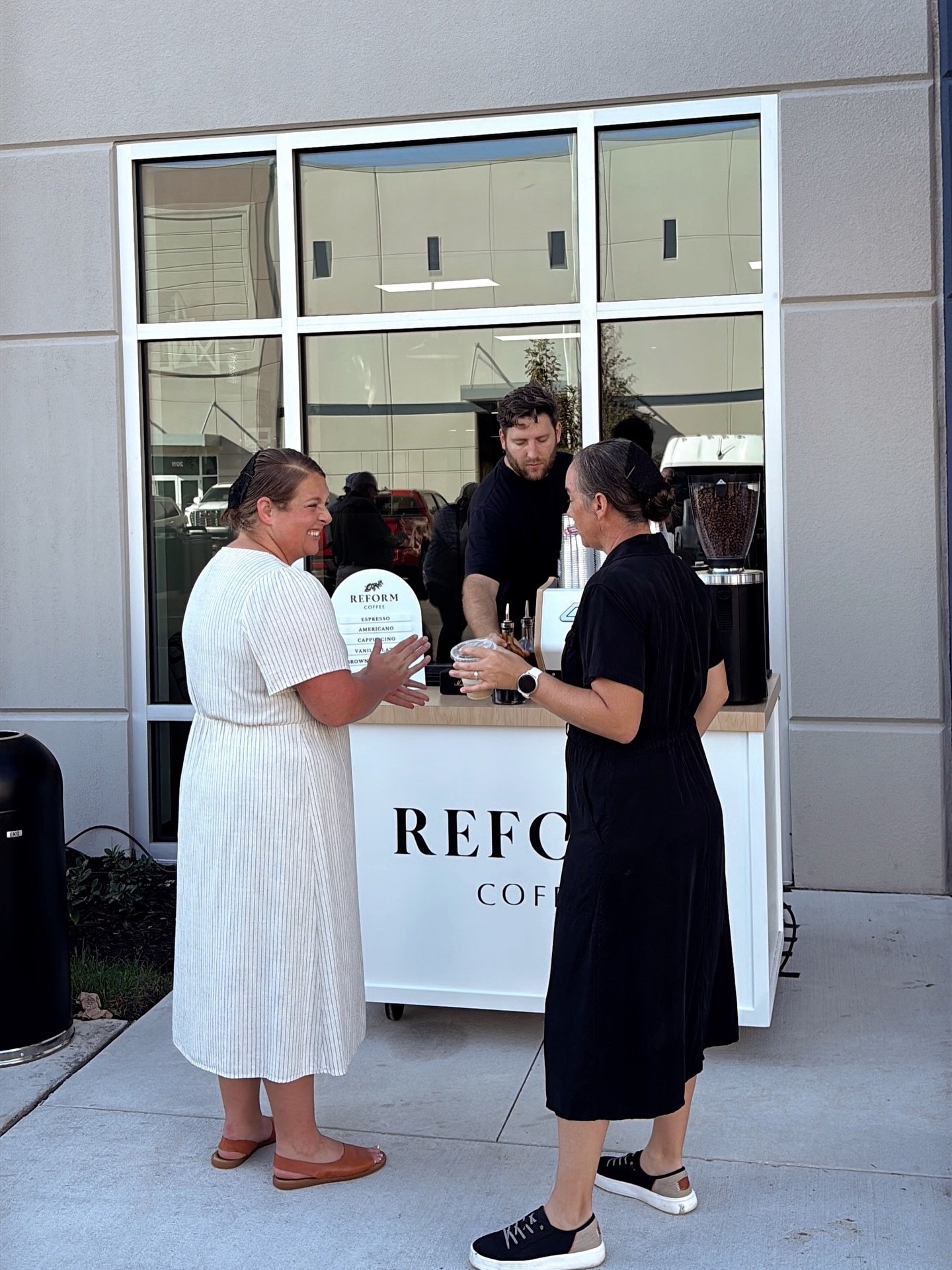 Corporate coffee catering in Florida ☕

Team meetings, client events, conferences, brand activations. Mobile coffee bar service with professional setup and consistent execution.

Custom branding available&mdash;cart design, cup printing, logo on coff