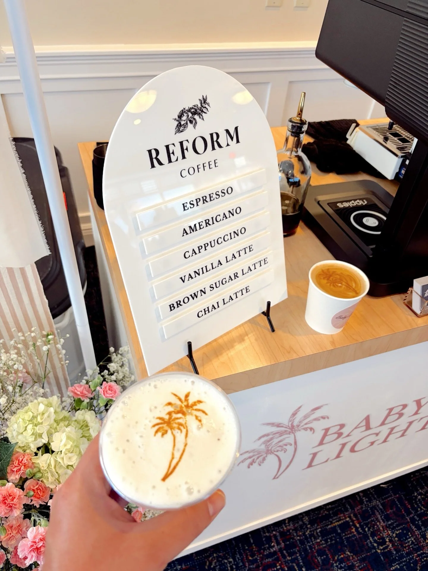 Baby shower at Venice Yacht Club ☕️🌊🛥️

Custom cart branding, custom cup design, and personalized latte art printing for this celebration. We set up at the Venice Yacht Club and served their guests throughout the afternoon.

The cart featured custo