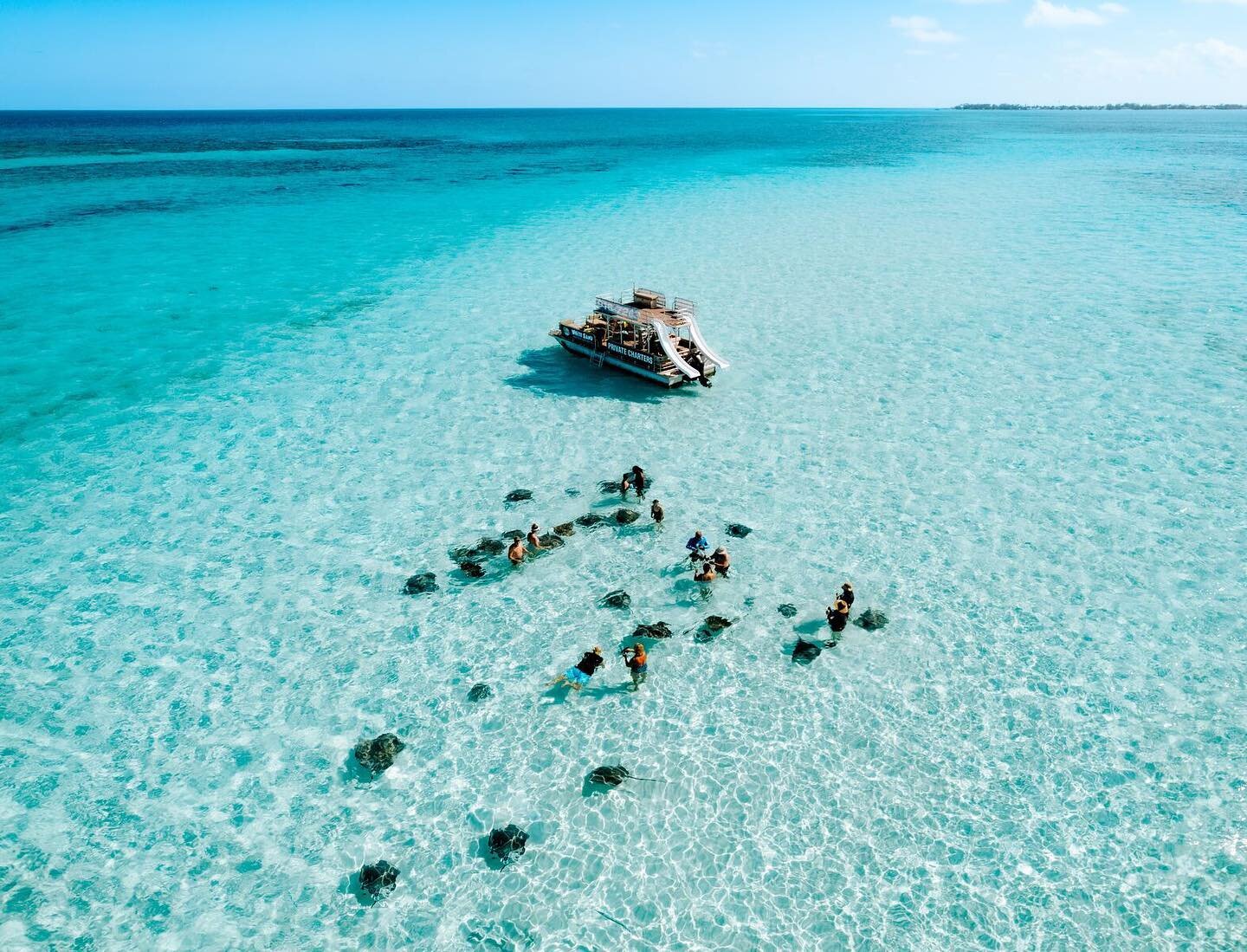 There’s still time to book your festive season vacation… and if the Caymans sound nice, Cayman Air is adding a 2nd non stop from LAX. ✈️ 🌴