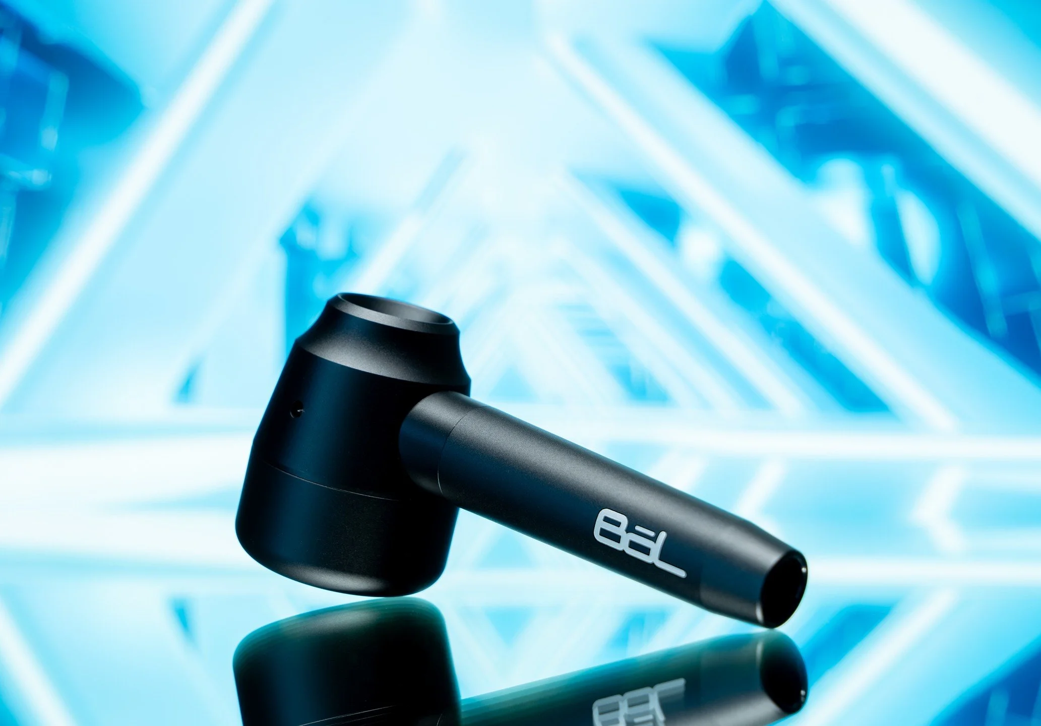 When it comes to dry pipes, it doesn't get any better than the BOL by @stacheproducts 💎 

Featuring a replaceable carbon filter, it makes a huge difference, delivering fresh and clean hits every time :) 

Shot by @the.high.creative ⚡️

#TheHighCreat