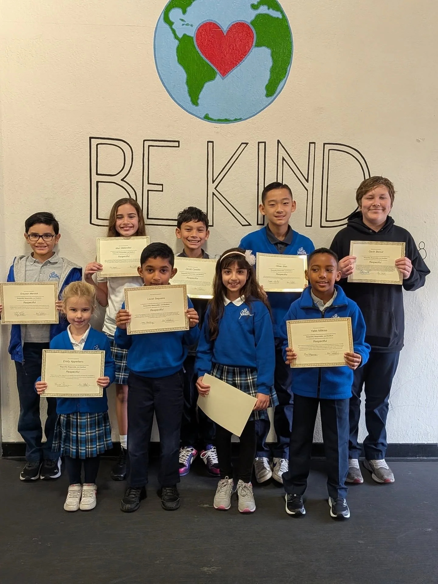 🌟 Celebrating Responsibility! 🌟

We are so proud of our December 3Rs Award recipients, recognized for being and showing responsibility! These students consistently make positive choices, lead by example, and help make our school community a better 