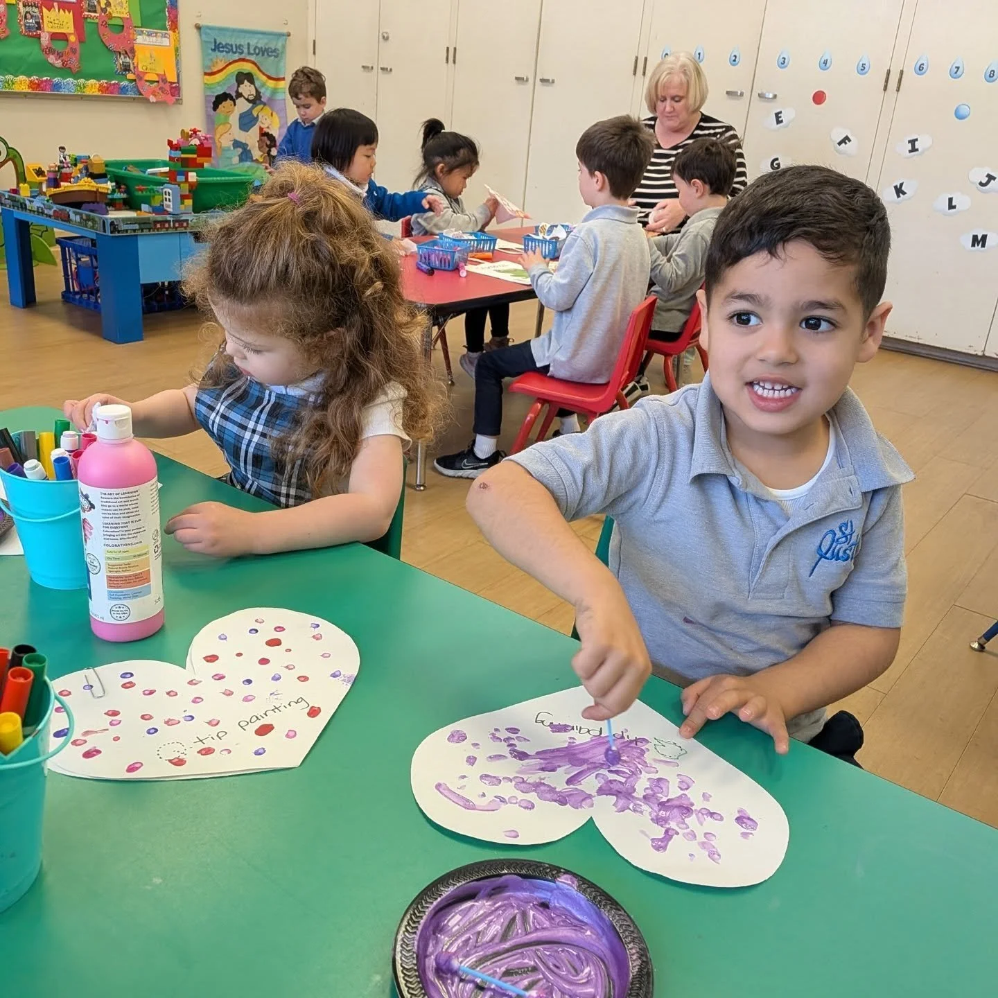 ❤️💕 Love is in the air at St. Justin School! 💕❤️

Our preschoolers had the sweetest time during center time today! They were busy painting beautiful hearts, carefully coloring Valentine cards for friends, and decorating their Valentine bags in prep
