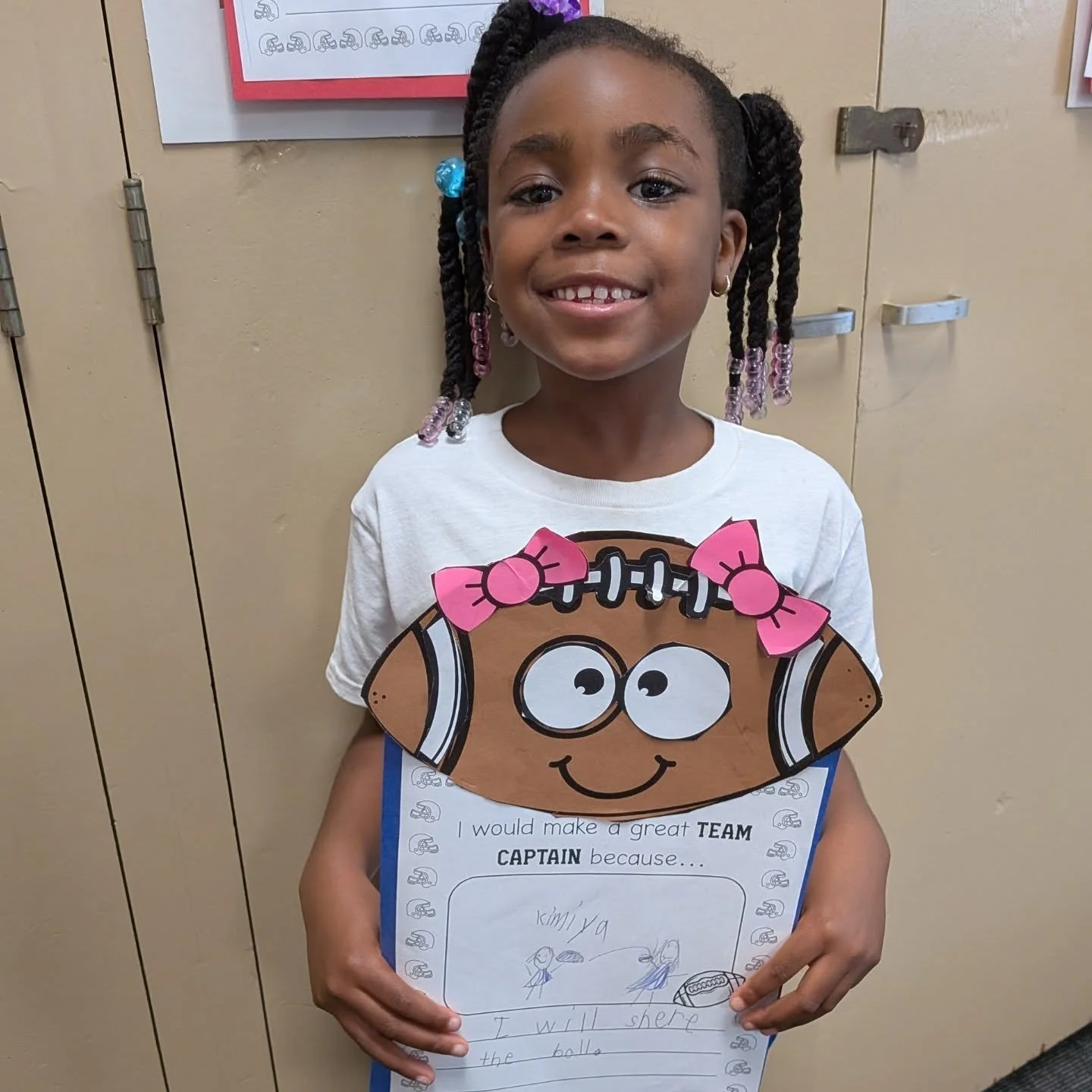 I spy 👀 First Grade working on something SUPER this Super Bowl season! 🏈💛

While everyone was talking about football, our first graders were focused on building up their teammates in a different way  through kindness! As part of a sweet SEL projec