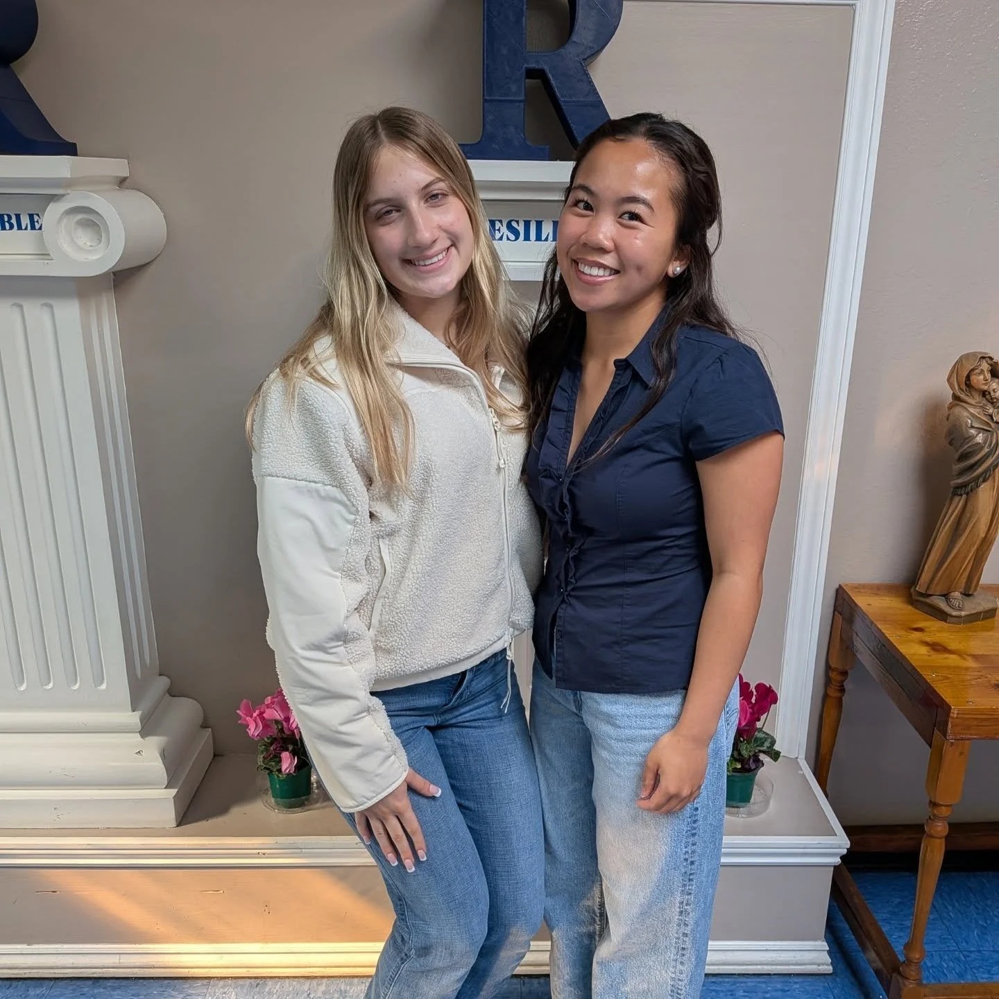 Our middle school students had a wonderful opportunity to learn about service and compassion this week! 💙

A big thank you to @deltagammasjsu for visiting our school and teaching our students about the importance of supporting those who are blind or