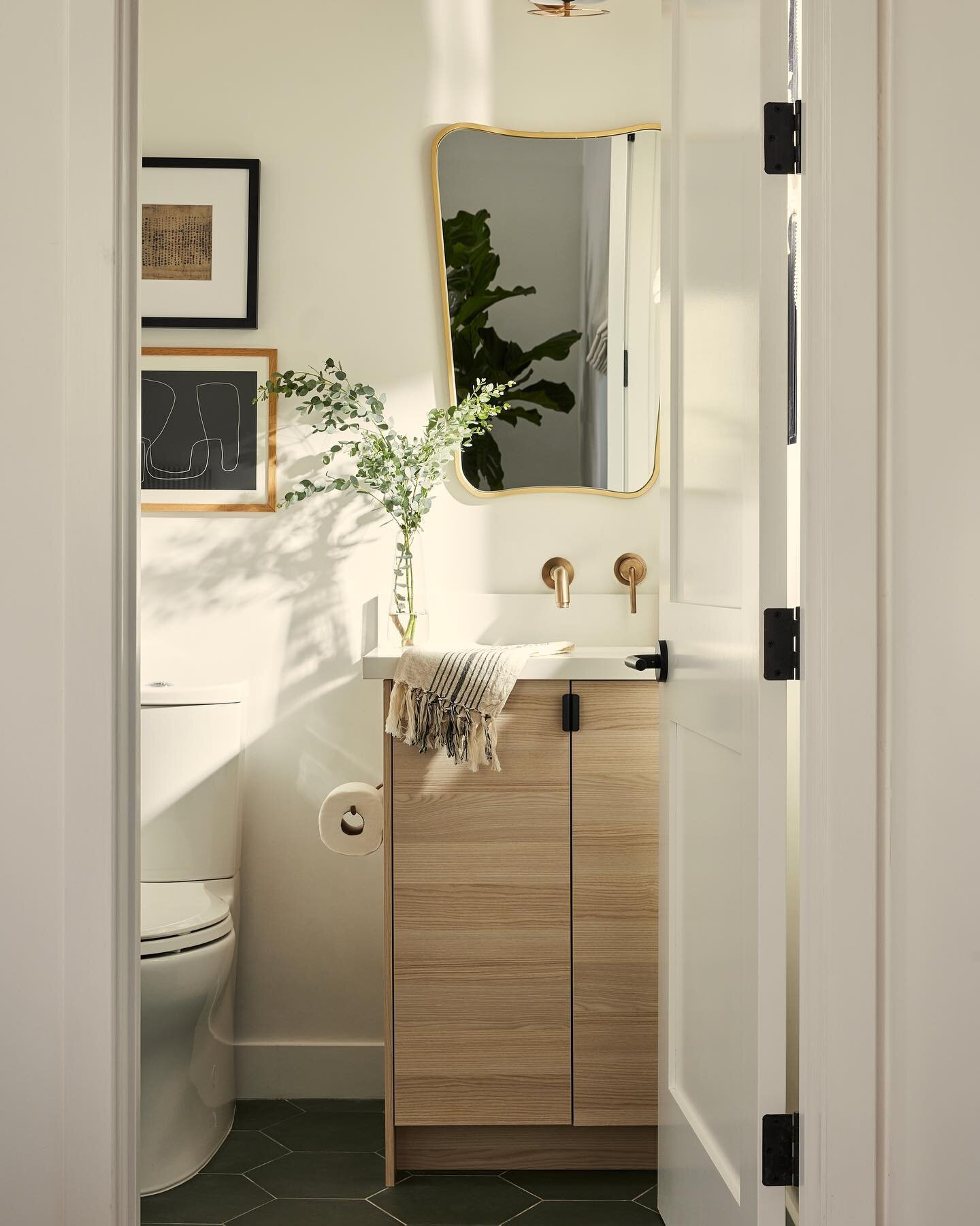 A powder room that packs a punch. Small but mighty pretty feature in our LA 3bd 2.5 bath.