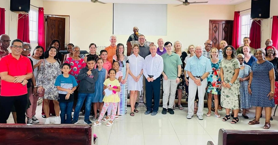 Our medical mission trip team is back! And they have some amazing stories of Jesus Changes Everything, Growing Together, and Being Best Neighbors. Be sure to ask them their experience when you see them! We praise God for another amazing trip serving 