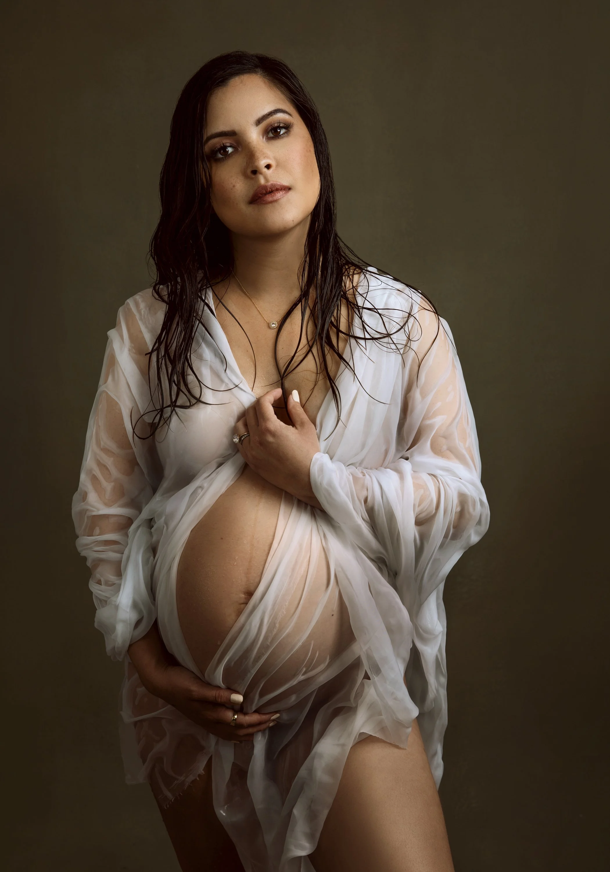portrait-photography-editorial-executive-boudoir-headshot-virginia-fine-art-maternity-branding.jpg