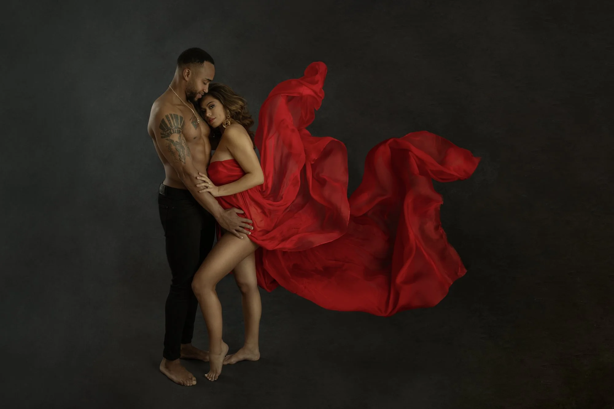 best maternity photoshoot in virginia, virginia beach, newport news, yorktown, williamsburg, richmond, dc, african american maternity, black maternity