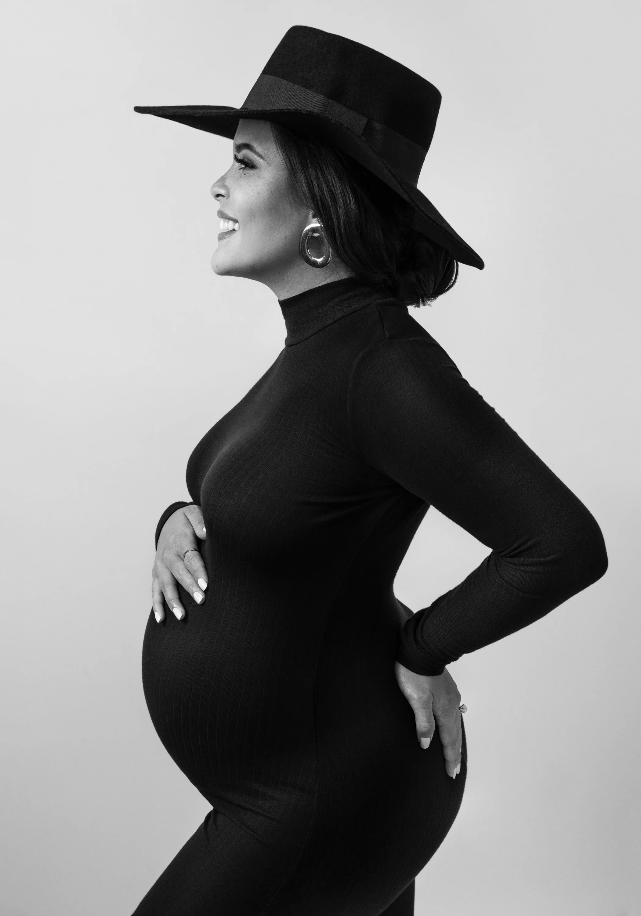 portrait-photography-editorial-executive-boudoir-headshot-virginia-fine-art-maternity-branding.jpg