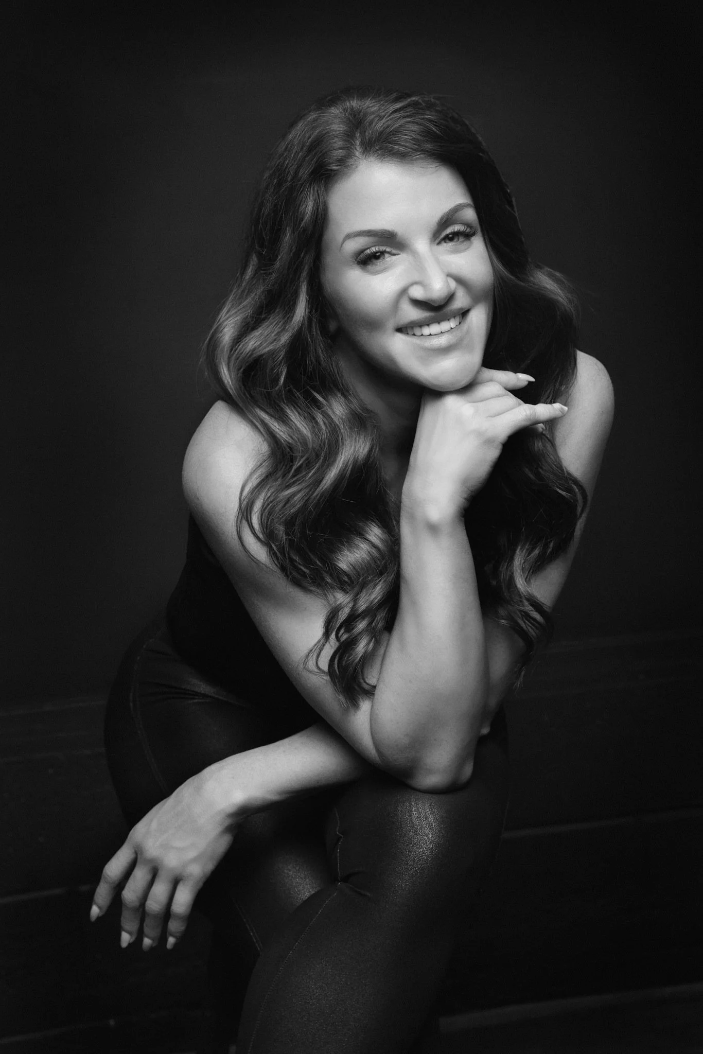 portrait-photography-glamour-editorial-executive-boudoir-headshot-virginia.jpg