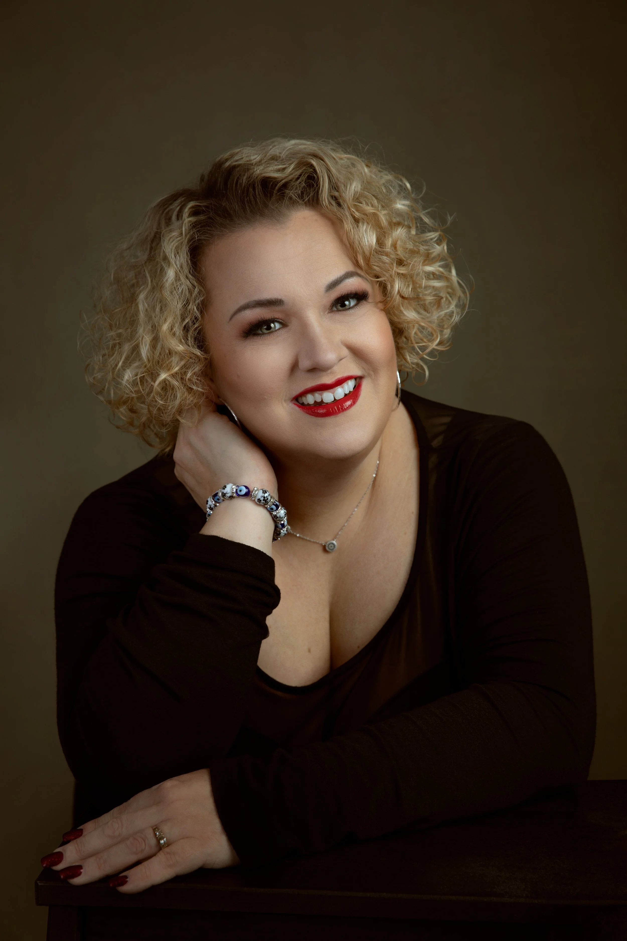 #1 Luxury Photography Studio in Newport News VA — Roberta Montagnini ...