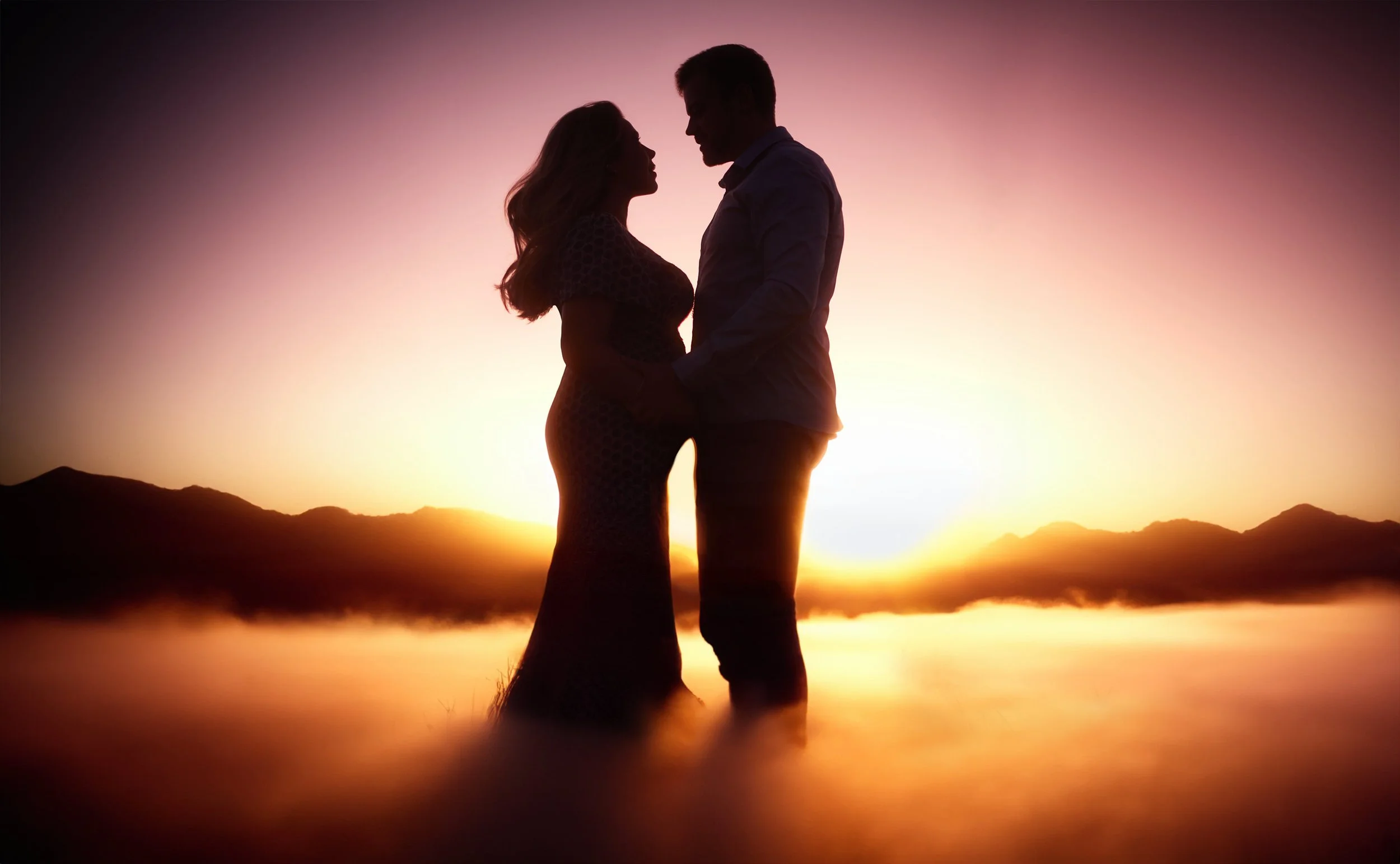 Best Maternity Photographer in Yorktown, Virginia: Unveiling the Luxury Fine Art Experience