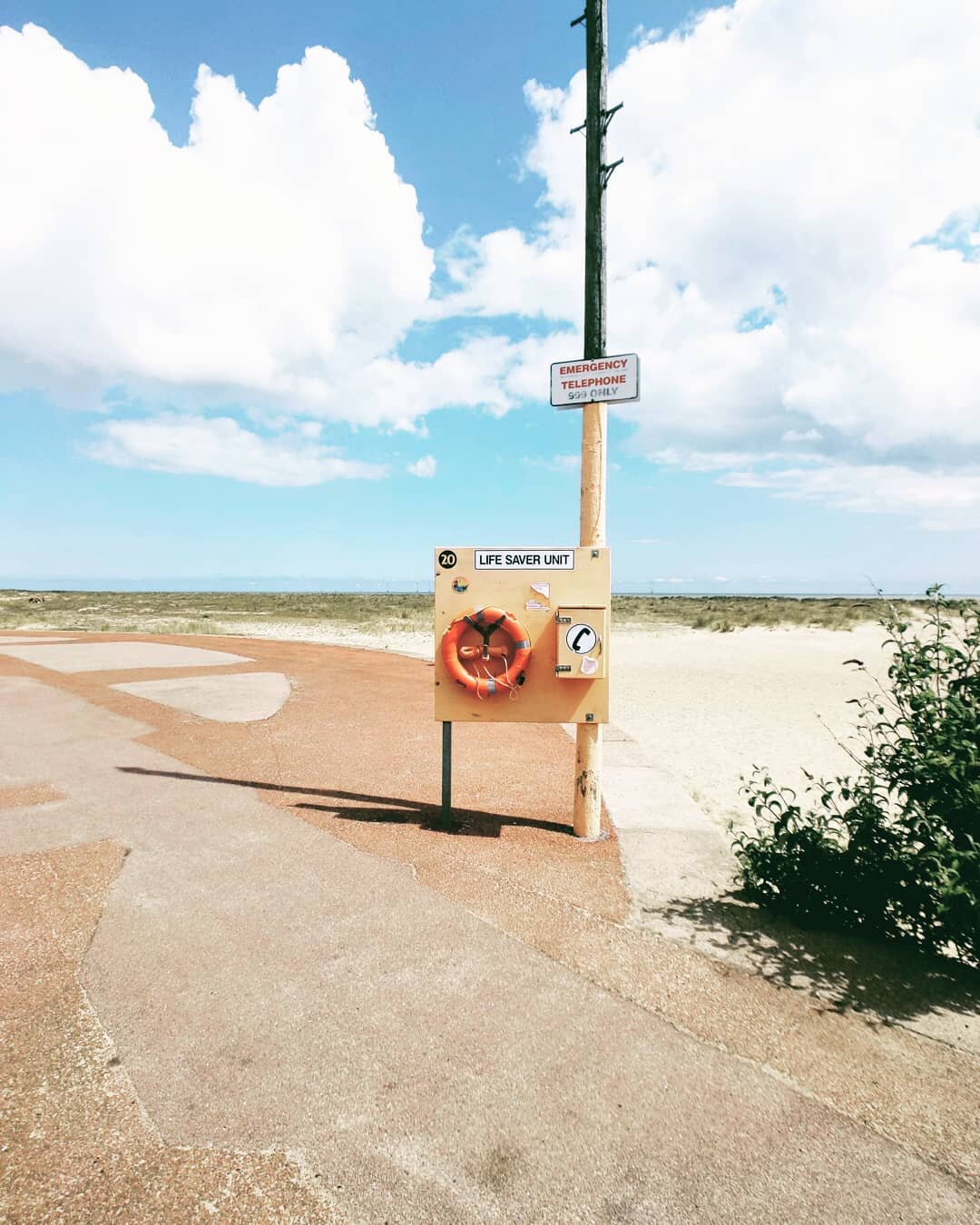 stay safe this summer

 
 
.
.
.
.
.
.
.
.

#staysafe
#greatyarmouth
#norfolk
#eastanglia 
#streetphotography
#picoftheday 
#photooftheday 
#appicoftheweek 
#aperture 
#exposure 
#momentlens 
#ispygy
#lifeguard 
#baywatch
#apartbuttogether
