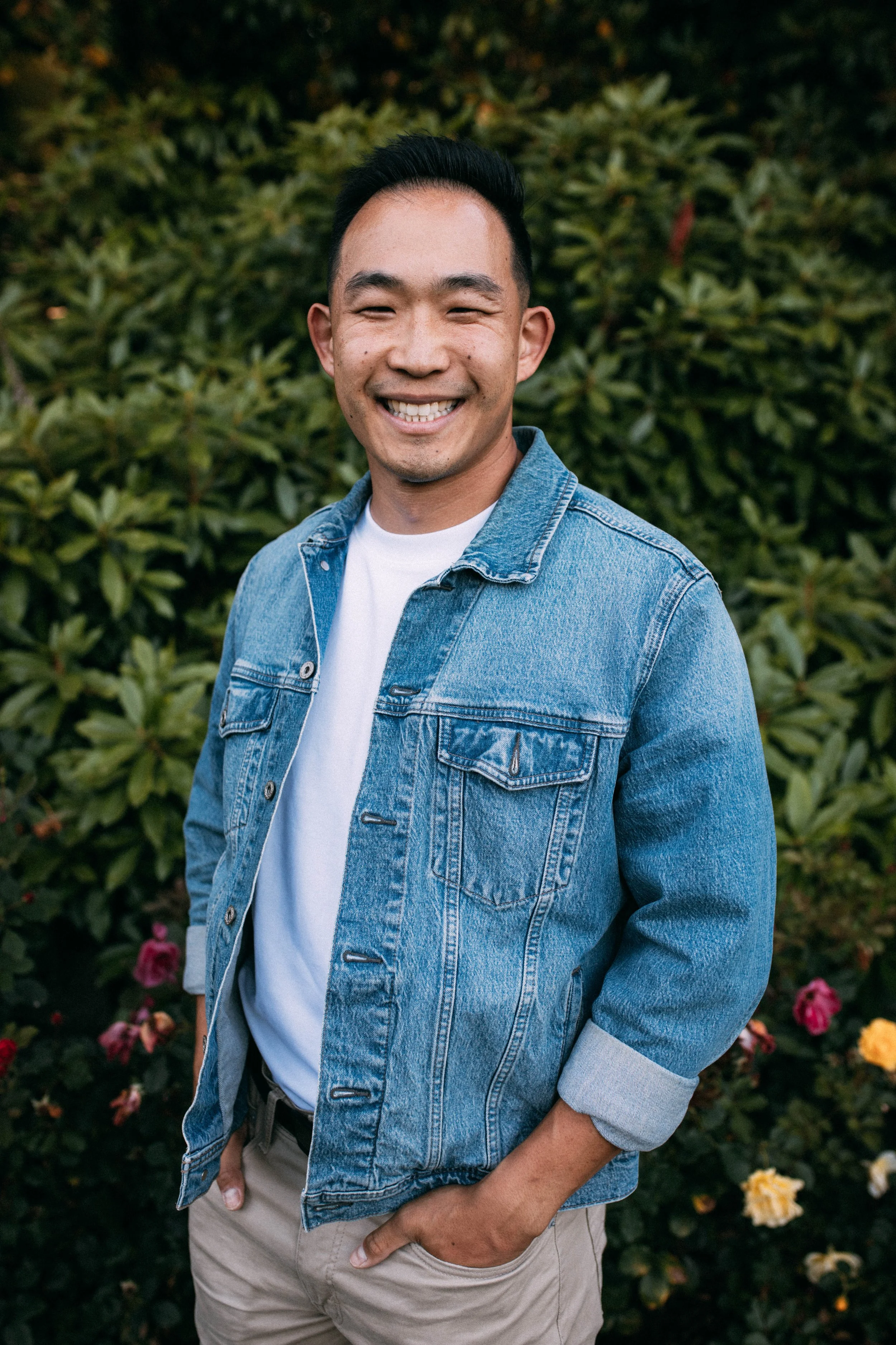 Korean American counselor in Portland, Oregon helping treatment of depression, anxiety, relationship issues, stress, and trauma for Asian Americans.