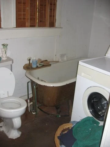 before-bathroom-4.jpeg