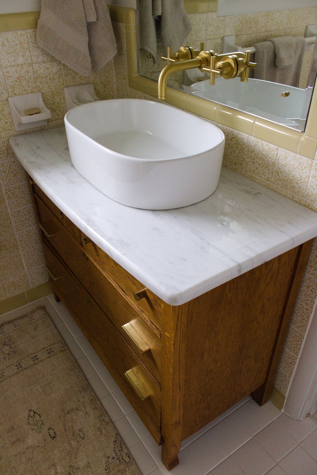 Aisthesis-Studio-Bath-Oval-Sink.jpg
